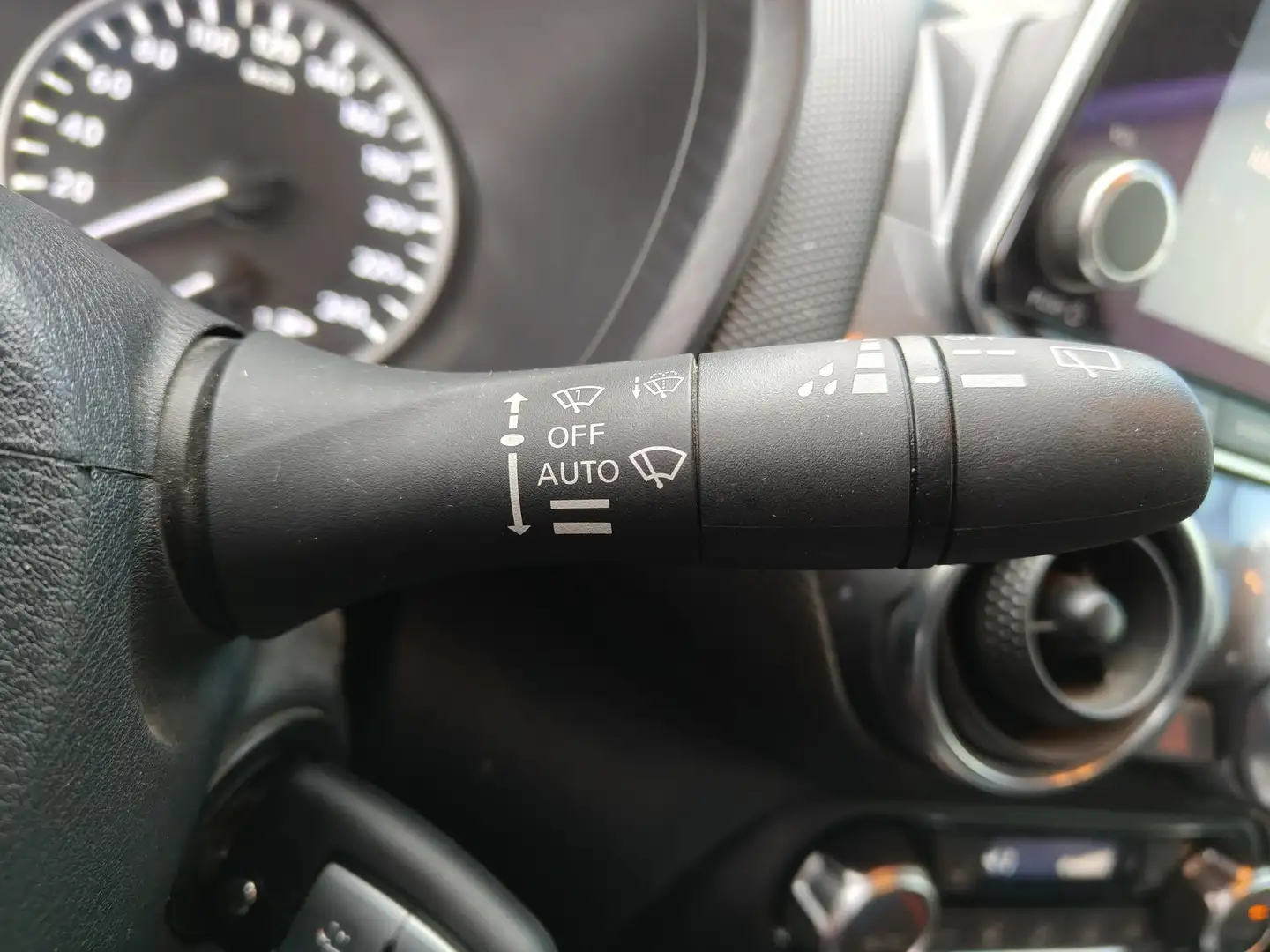 Foto Nissan JUKE Nissan Juke DIG-T Acenta (114 CV)