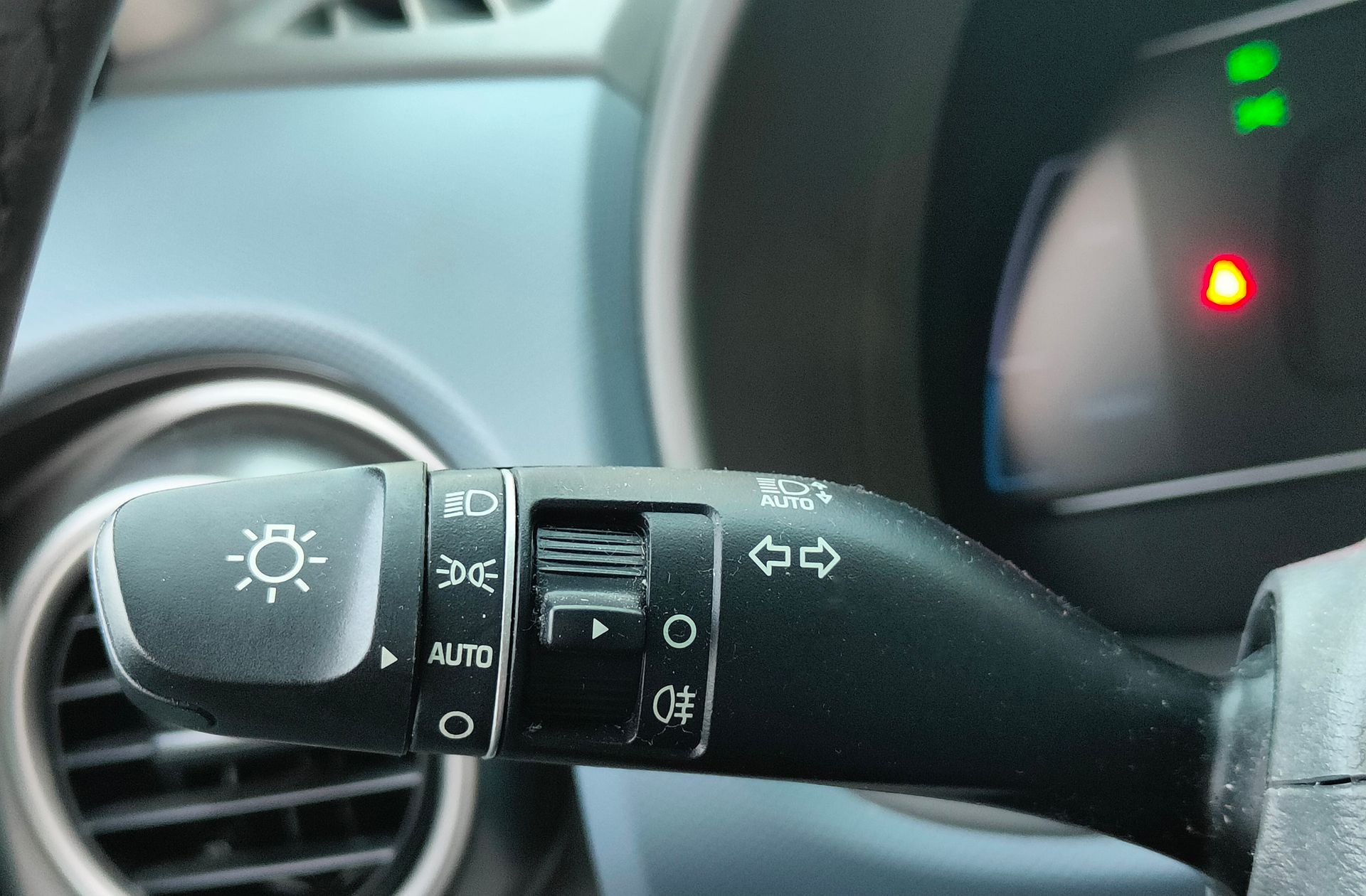 Hyundai Kona EV Tecno - foto 33