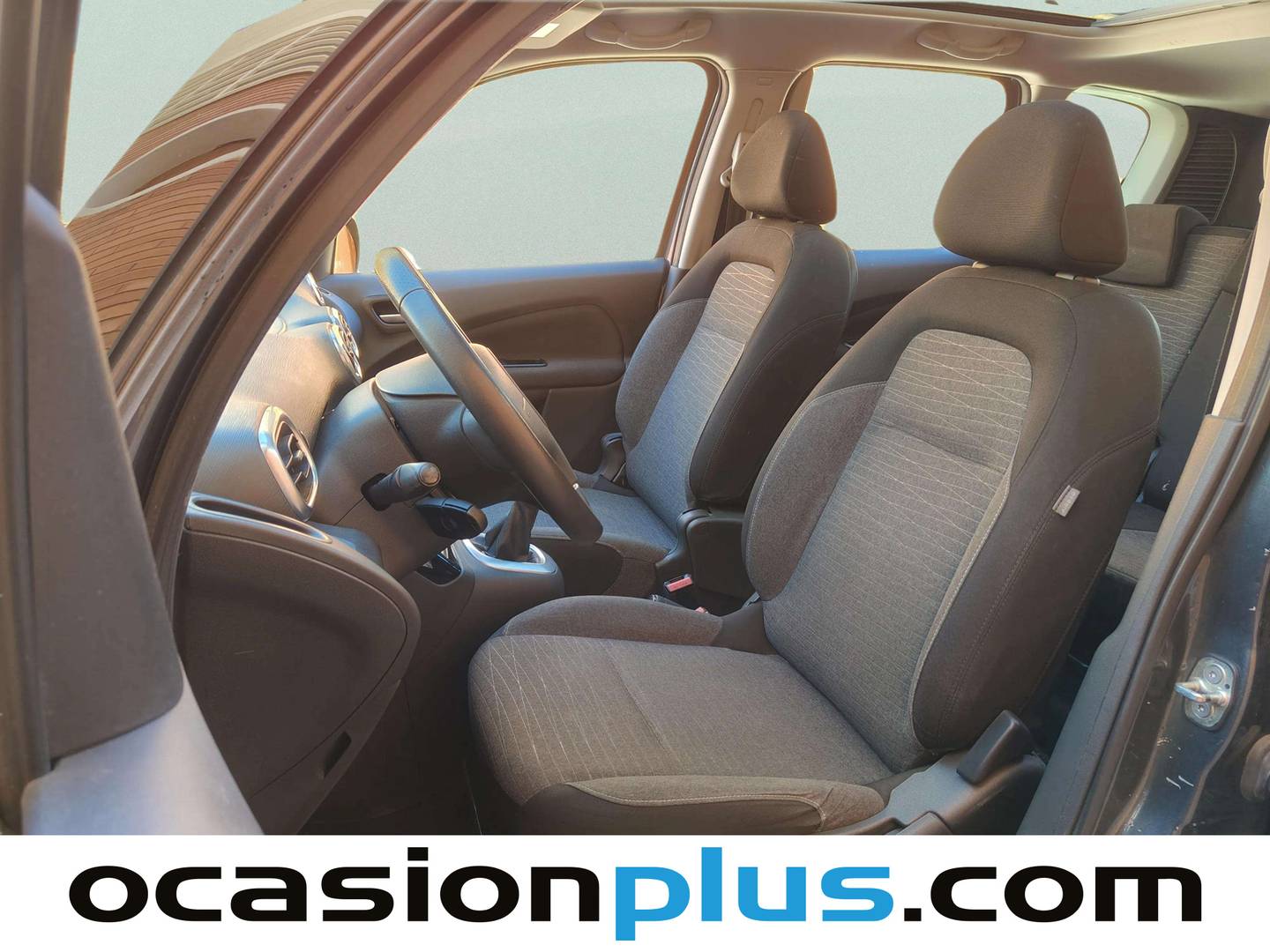 Foto asientos delanteros Citroën C3 Picasso Citroën C3 Picasso BlueHDi 100 Feel Edition (99 CV)