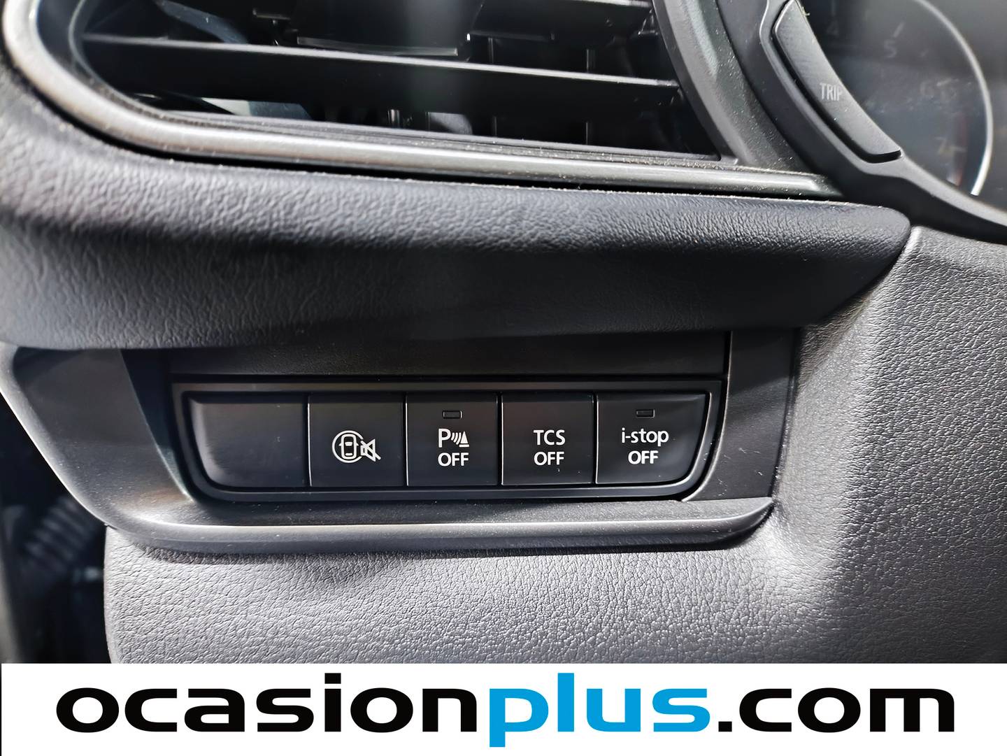 Foto Mazda CX-30 Mazda CX-30 2.5 e-Skyactive G MHEV Prime-Line AT (140 CV)