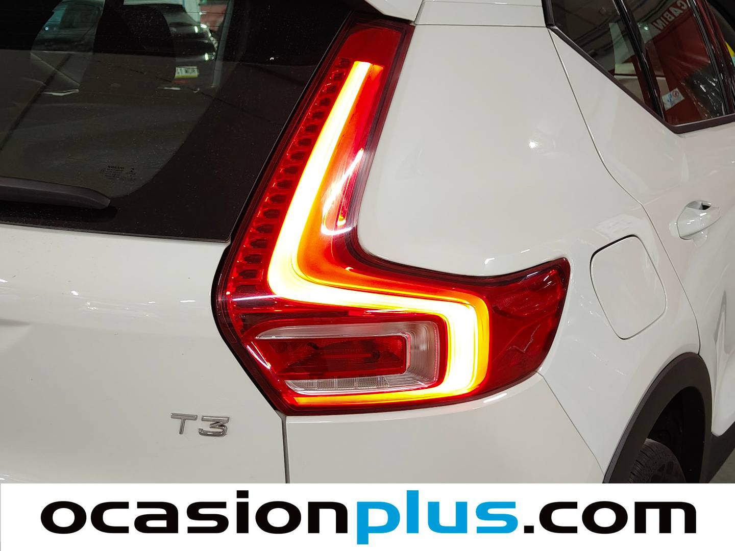 Volvo XC40 Volvo XC40 T3 Momentum Pro Auto (163 CV) km 0