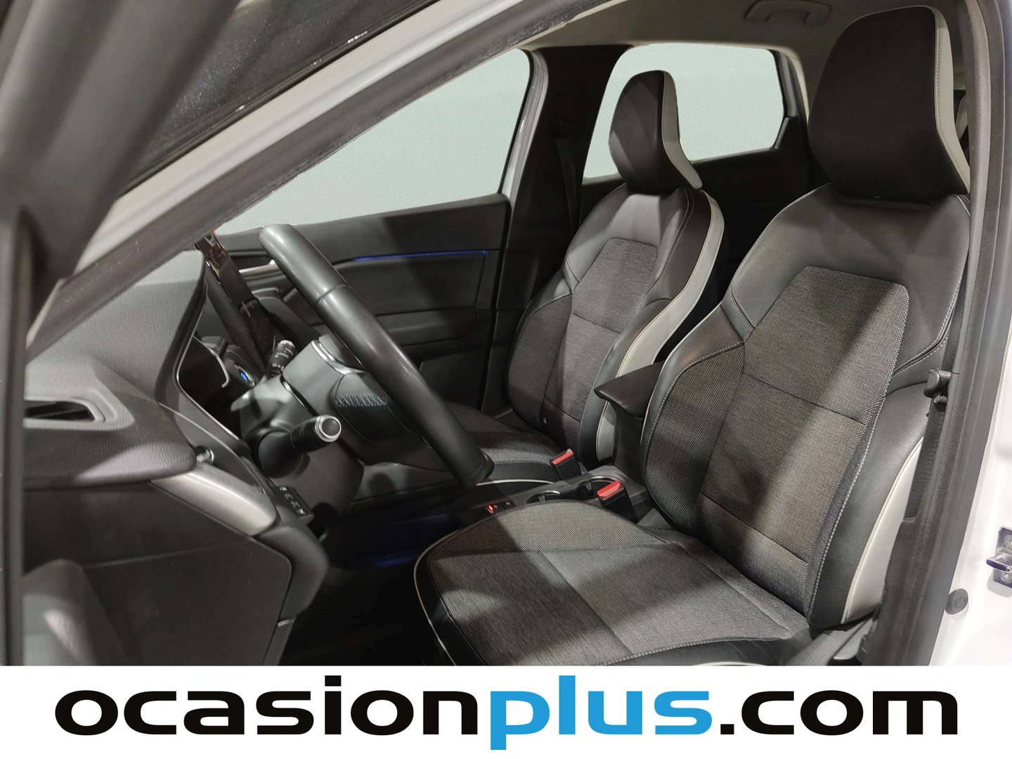 Foto asientos delanteros Renault Captur Renault Captur Zen E-TECH Híbrido enchufable (160 CV)