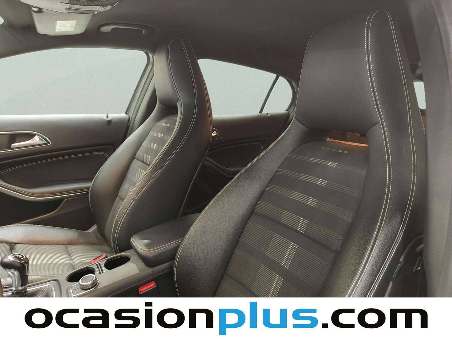 Extras y acabados del Mercedes GLA Mercedes GLA 180 (122 CV)
