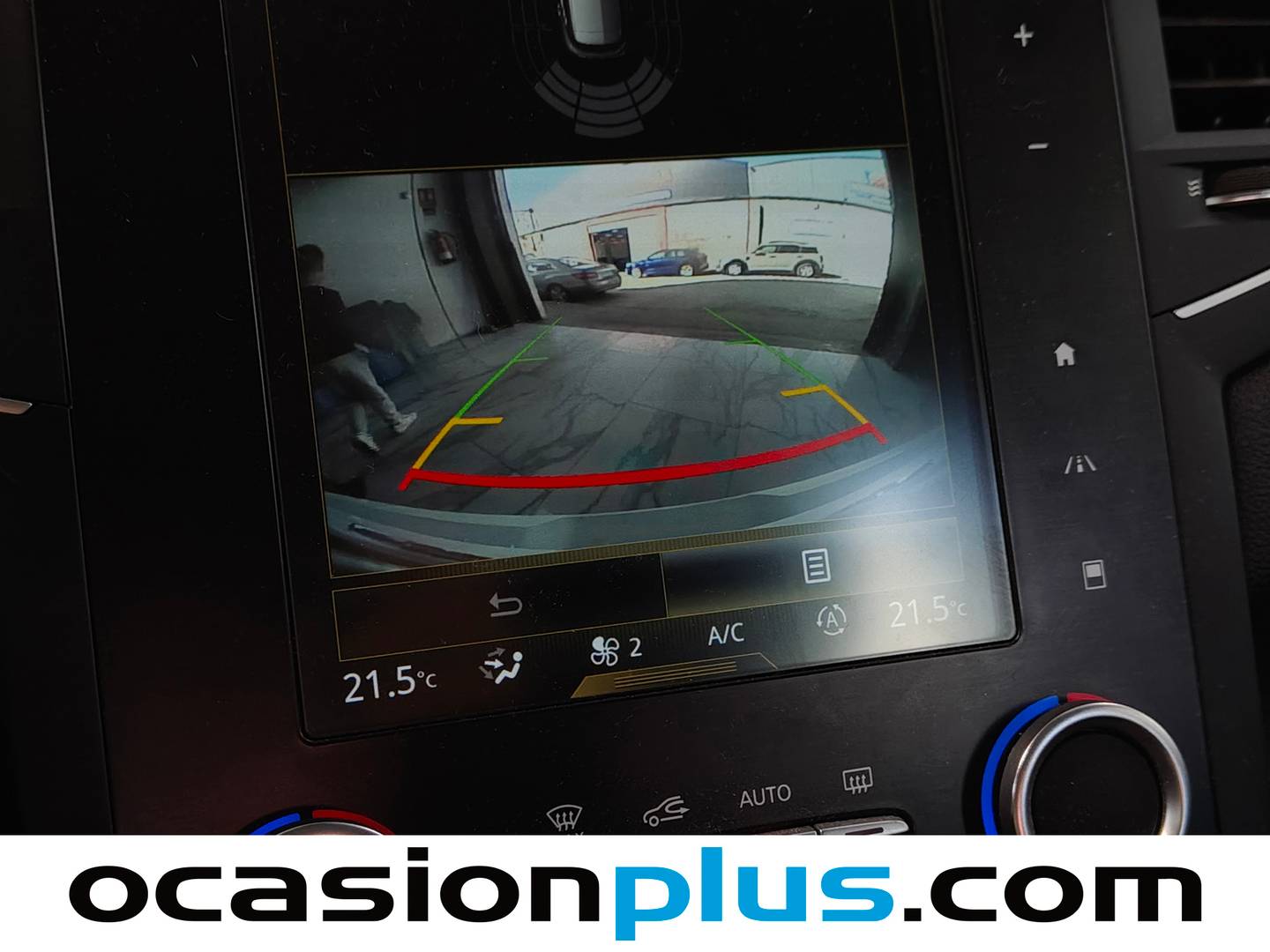 Equipamiento del Renault Mégane Renault Megane Zen Energy TCe  (130 CV) EDC