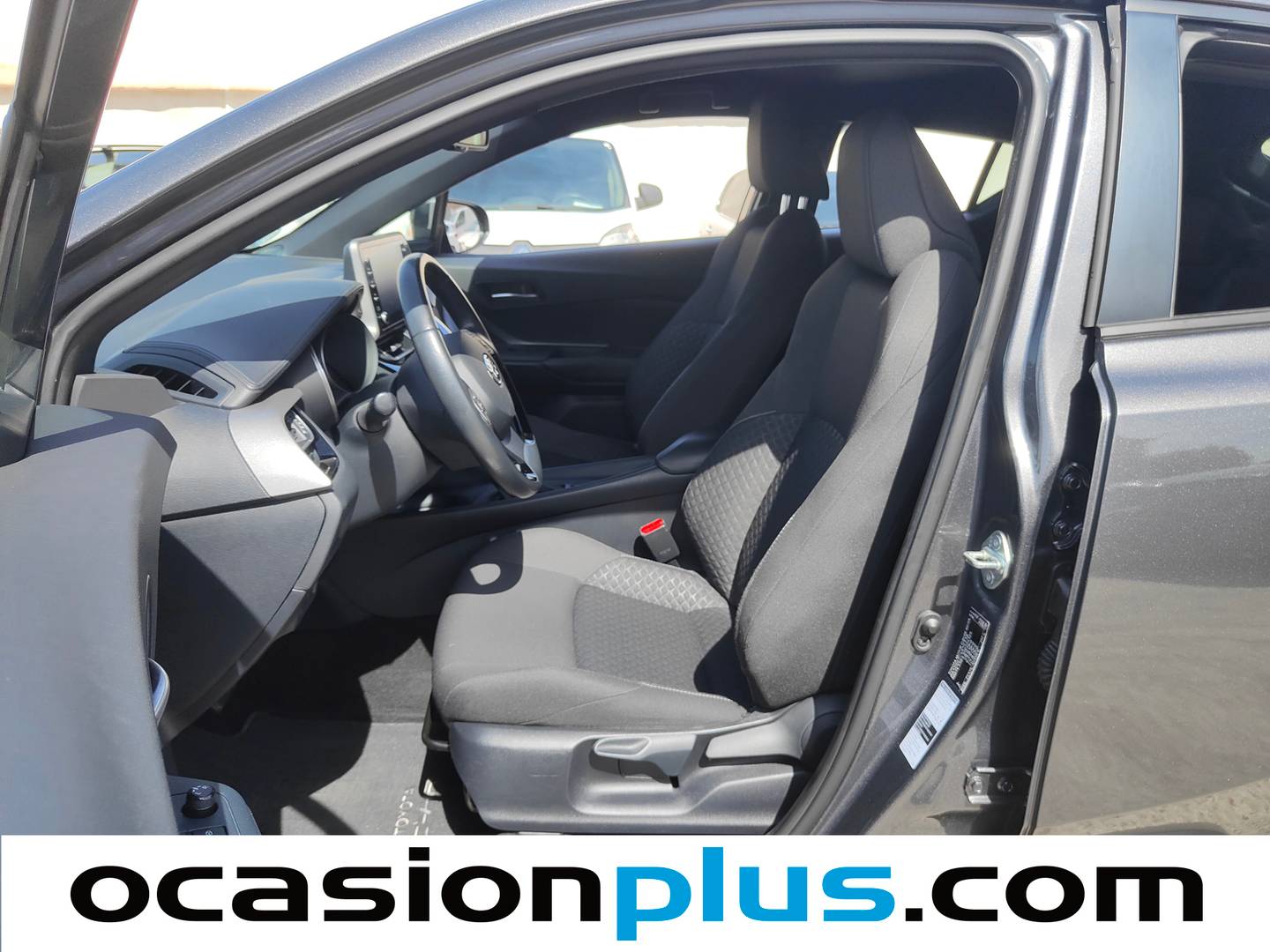 Foto asientos delanteros Toyota C-HR Toyota C-HR 1.8 125H Active (122 CV)