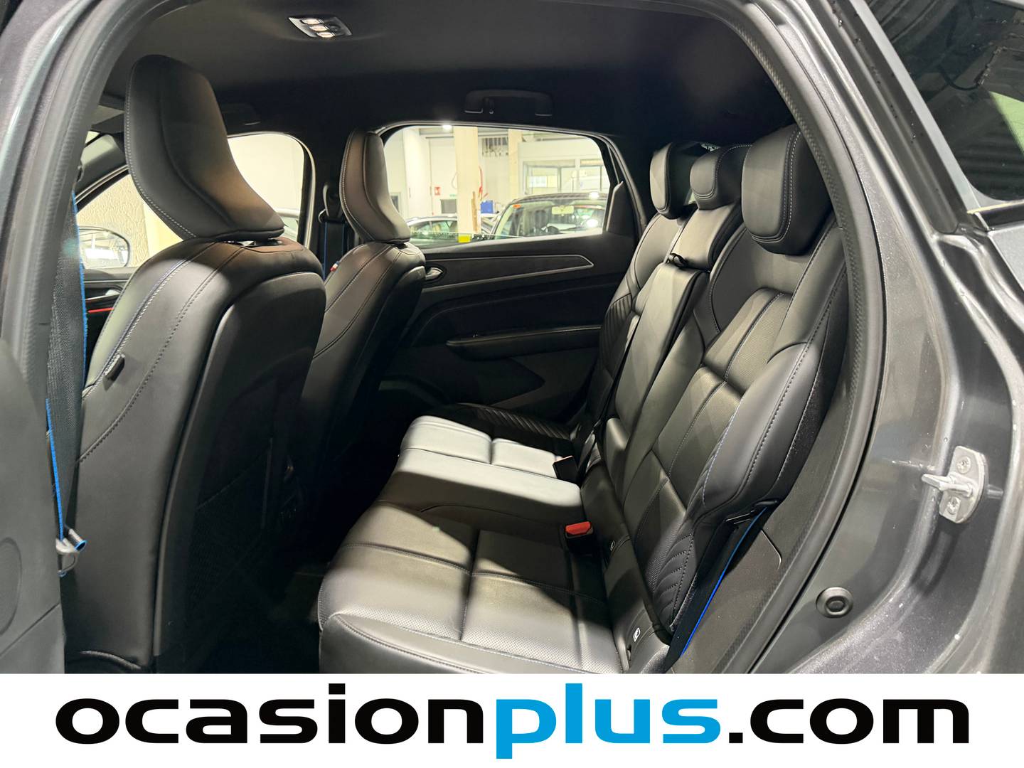 Foto Renault Arkana Renault Arkana Esprit Alpine E-TECH Híbrido (145 CV)