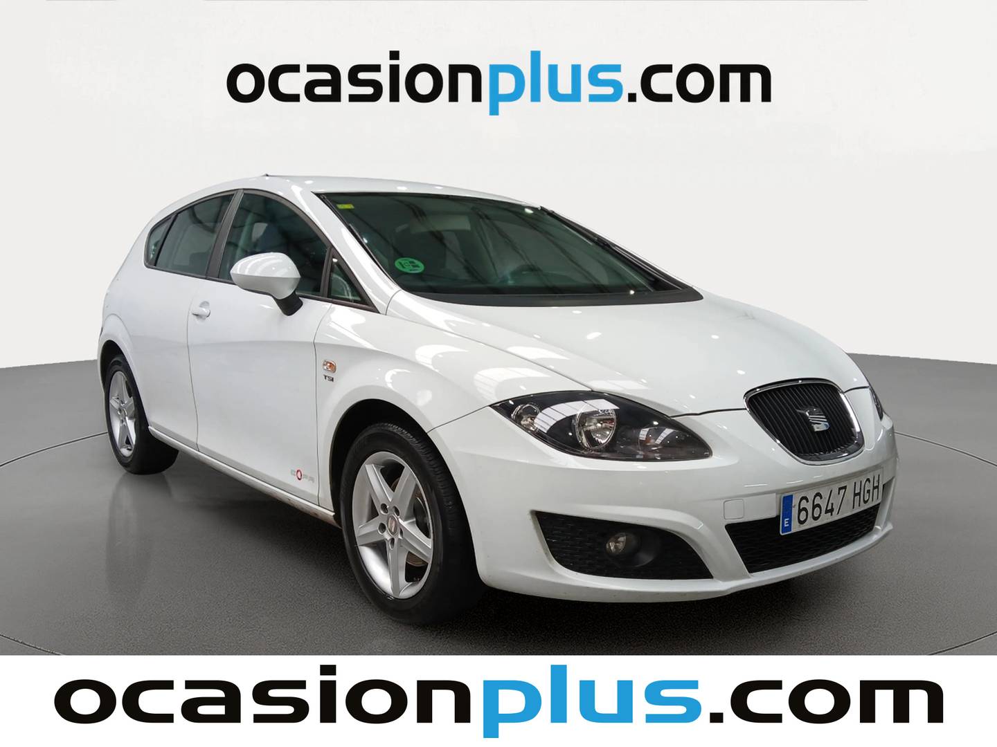 Foto delantera Seat León Seat León 1.2 TSI Reference Copa (105 CV) derecha