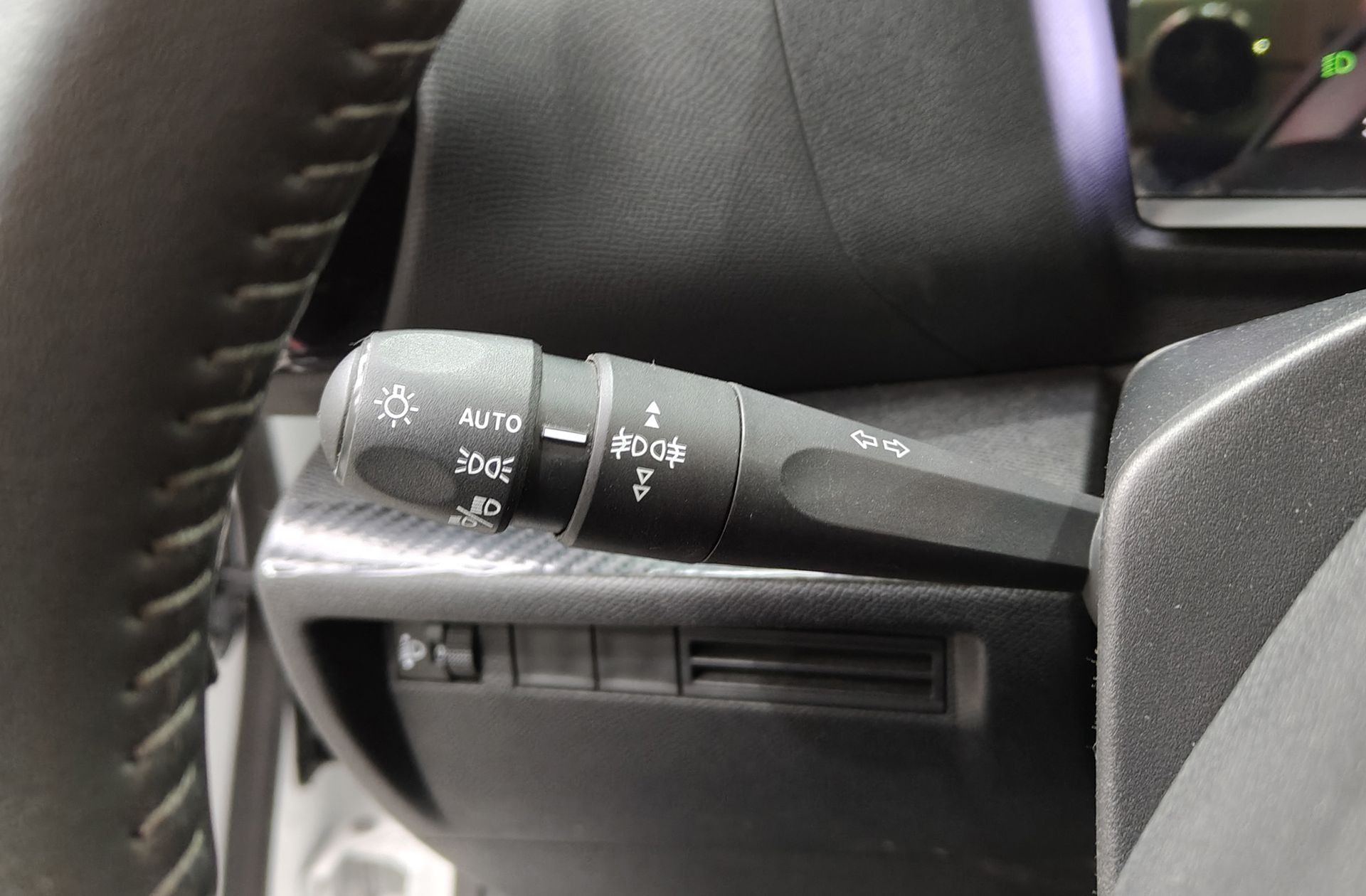 Citroën C4 PureTech 130 Plus - foto 23