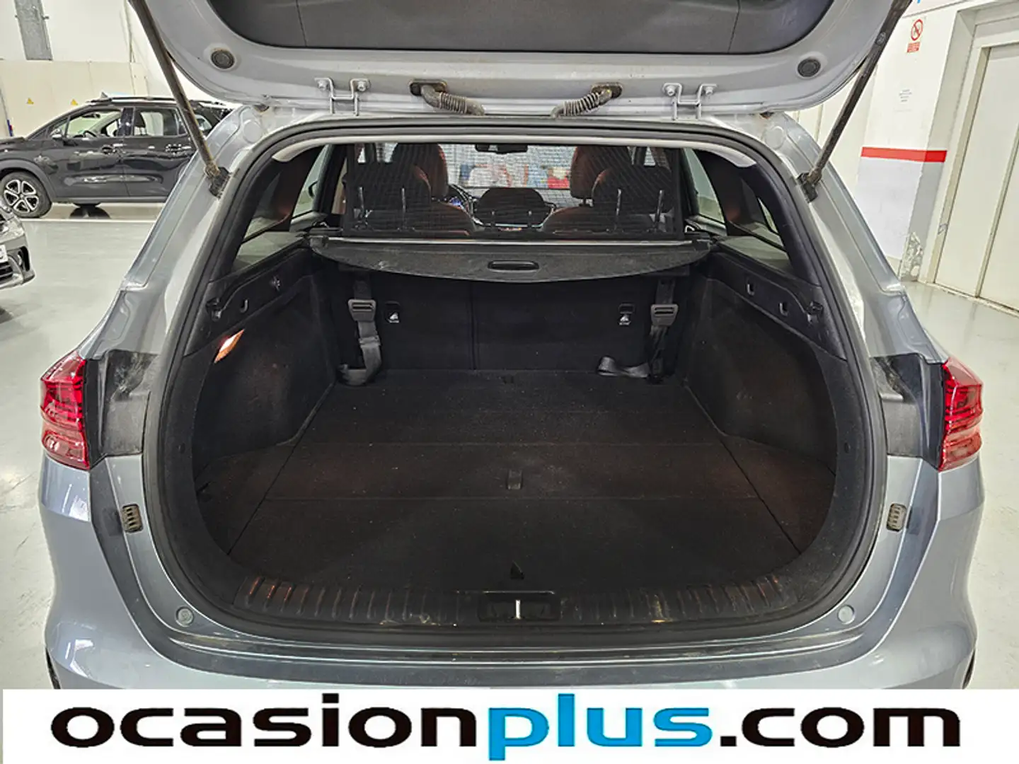 Foto KIA Ceed Tourer Kia Ceed Tourer 1.0 MHEV Tech DCT (120 CV)