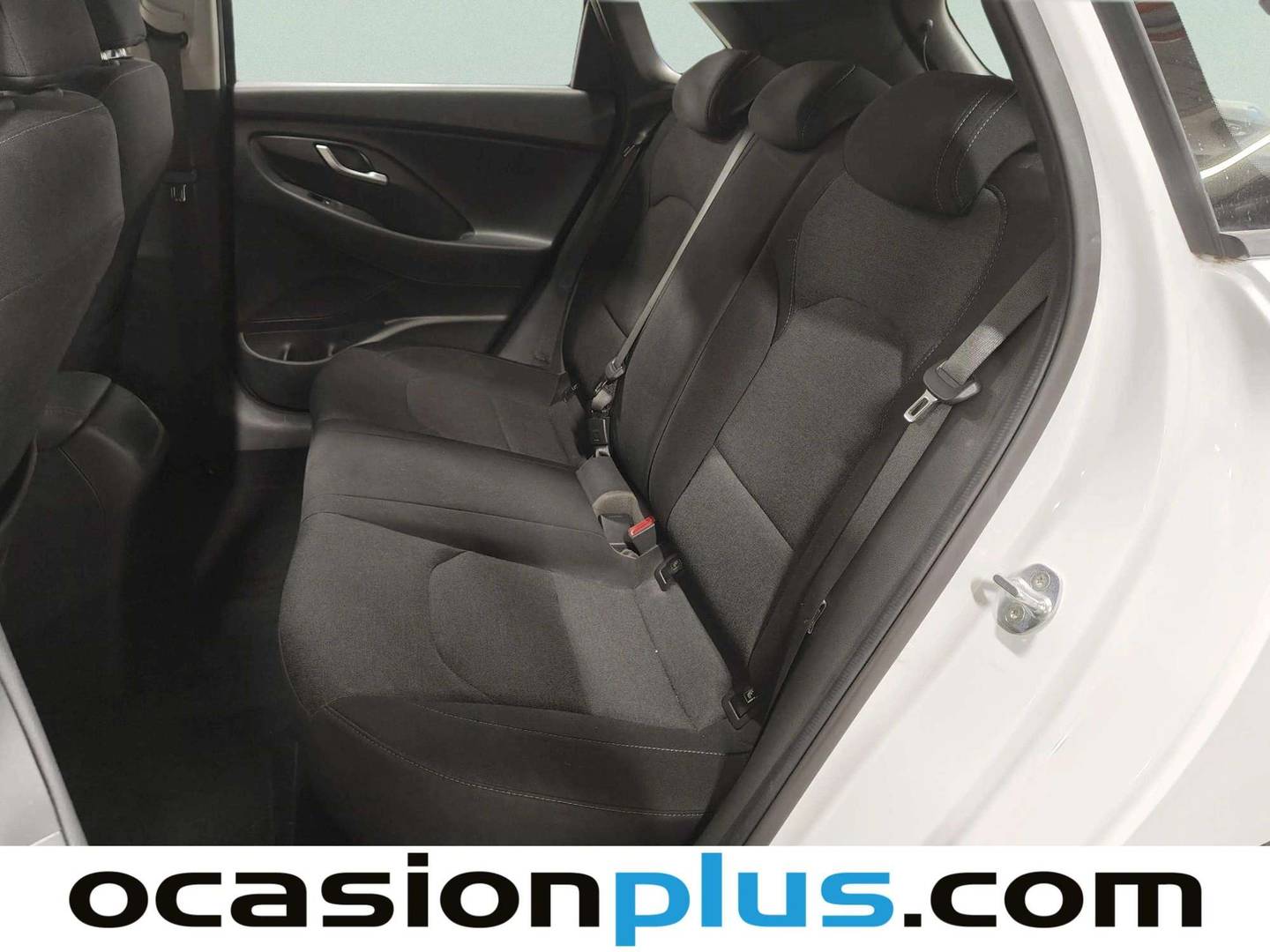 Foto asientos traseros Hyundai i30 Hyundai i30 1.0 TGDI 48V Klass (120 CV)