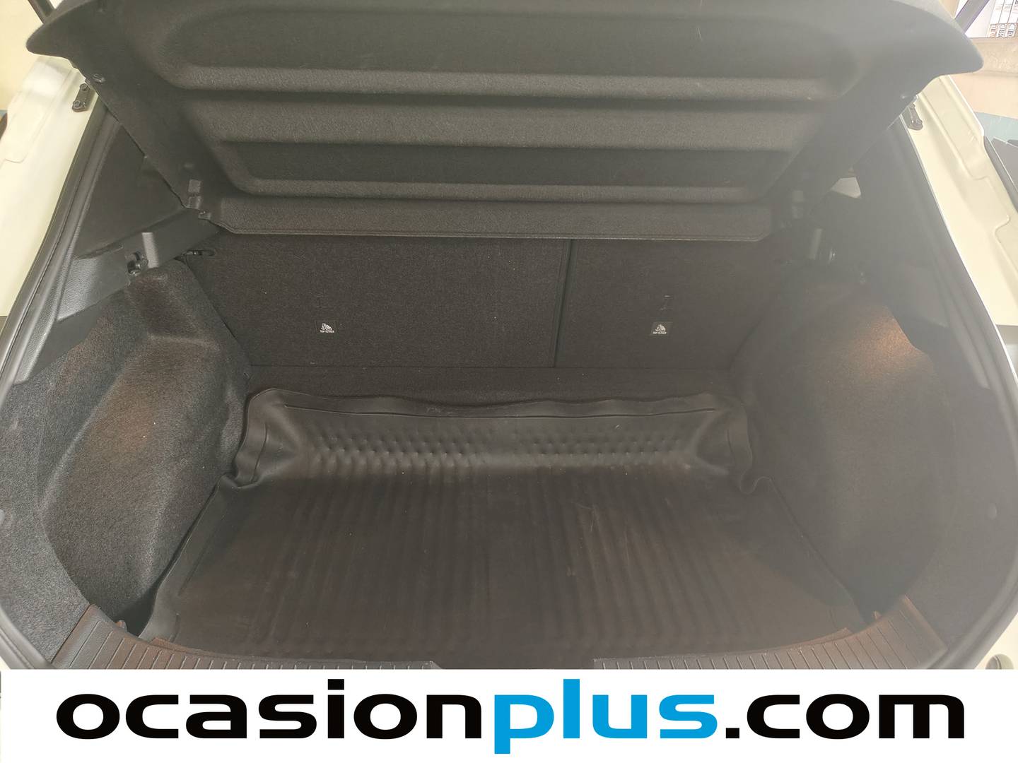 Fotos maletero Nissan QASHQAI Nissan Qashqai DIG-T 140 mHEV Acenta 4x2 (140 CV)
