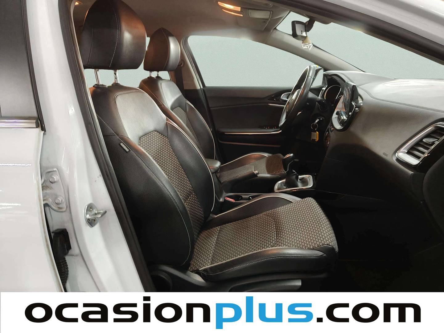 KIA Ceed KIA Ceed 1.0 T-GDi Tech (100 CV) 2022