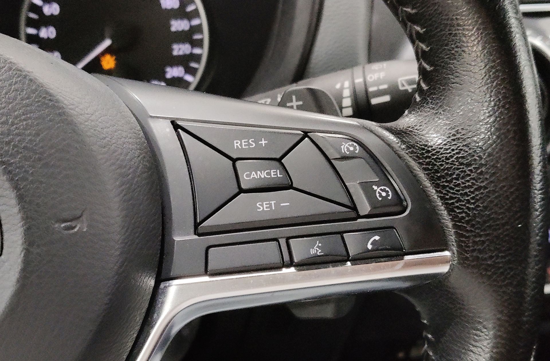 Nissan Juke DIG-T N-Connecta 4x2 - foto 25