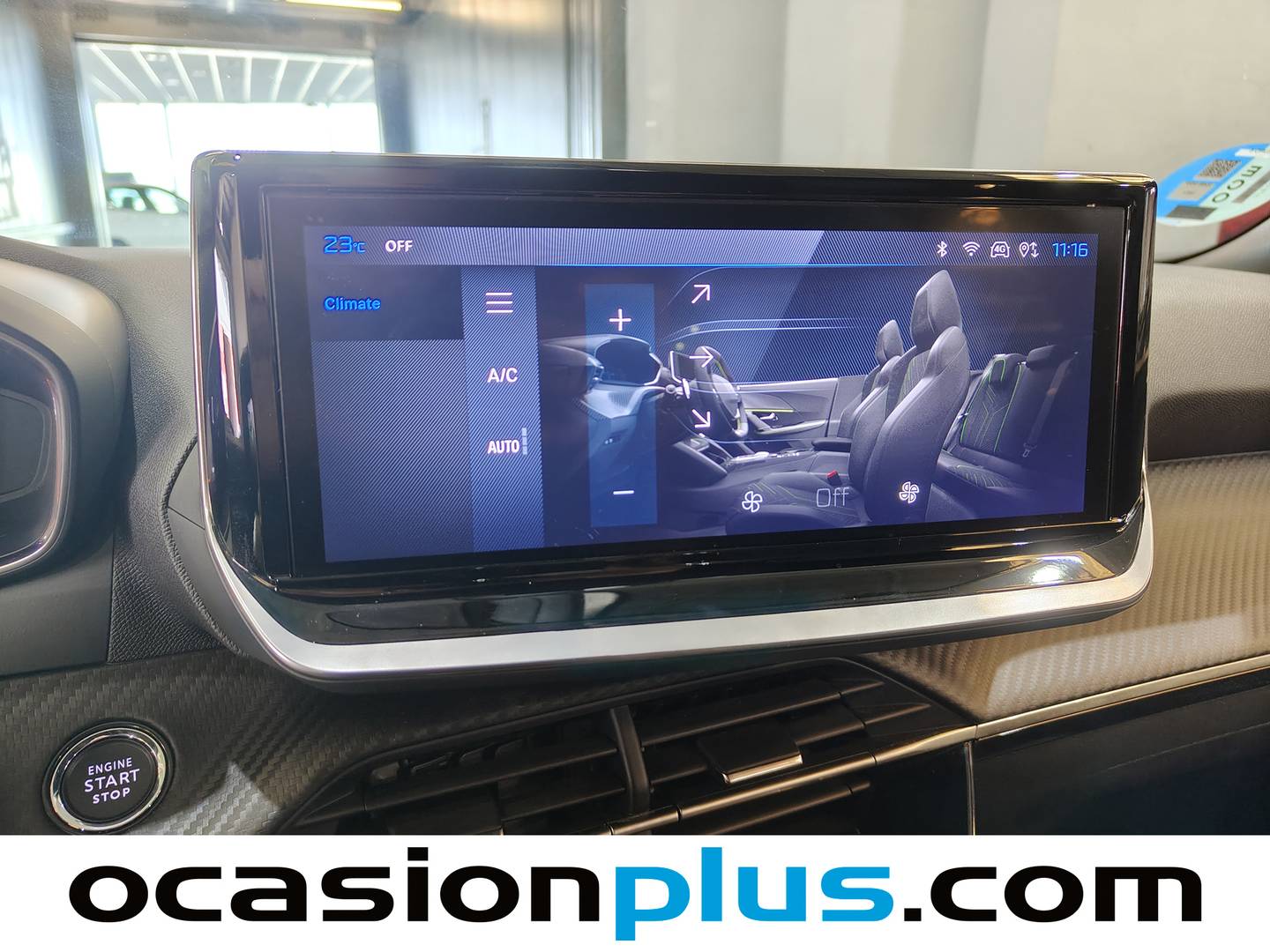 Foto Peugeot 2008 Peugeot 2008 Allure Hybrid eDCS6 (136 CV)