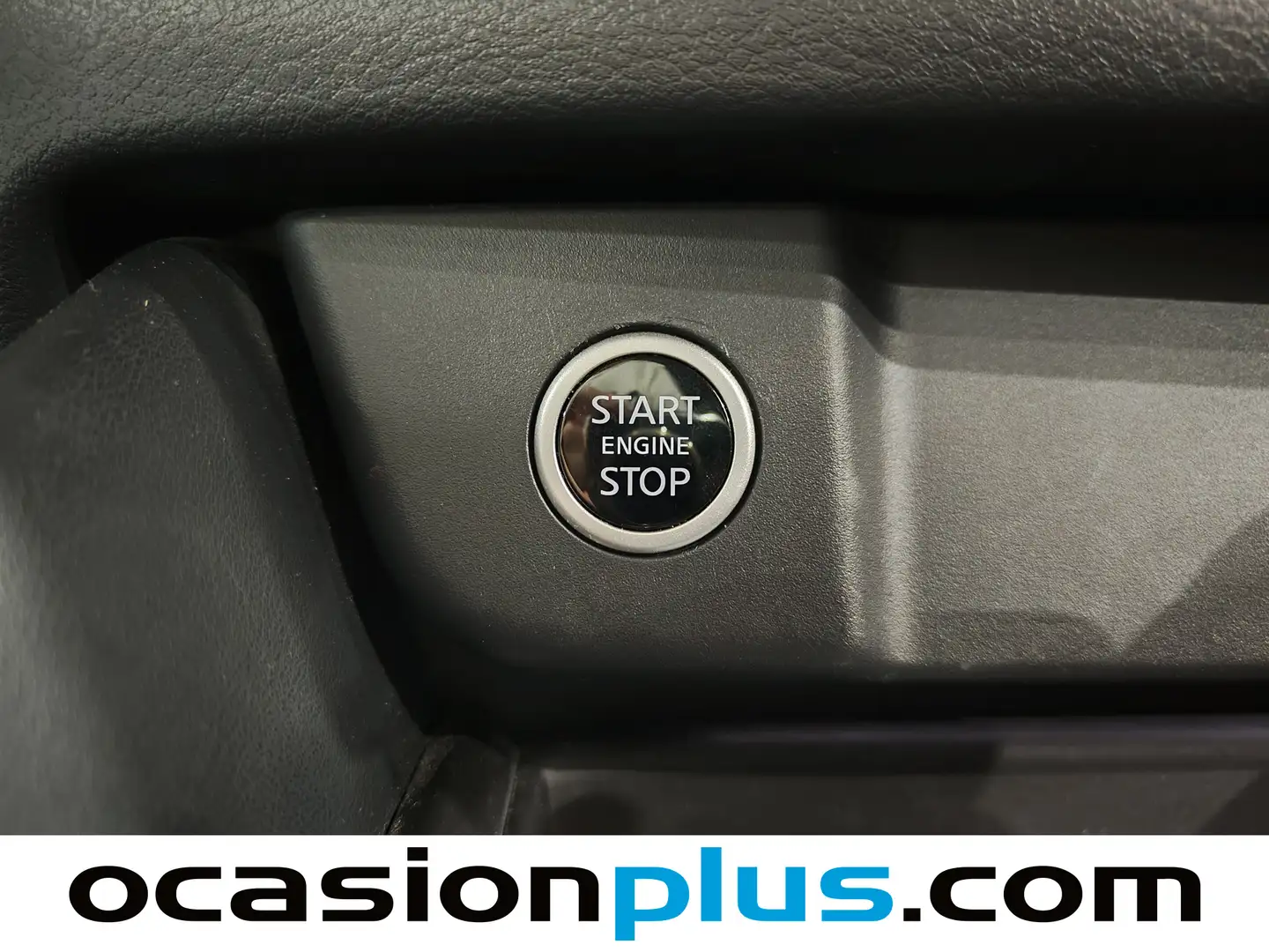 Foto Nissan QASHQAI Nissan Qashqai 140 mHEV N-Connecta 4x2 (140 CV)