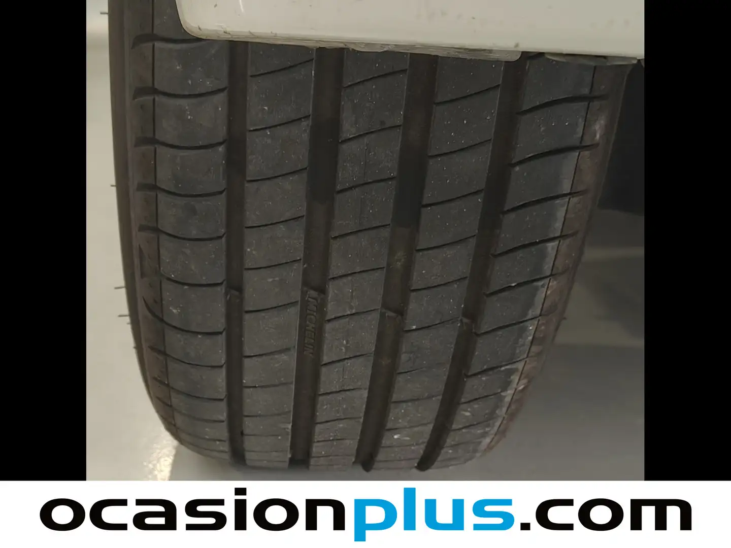 Foto Peugeot 208 Peugeot 208 PureTech 100 Allure (100 CV)