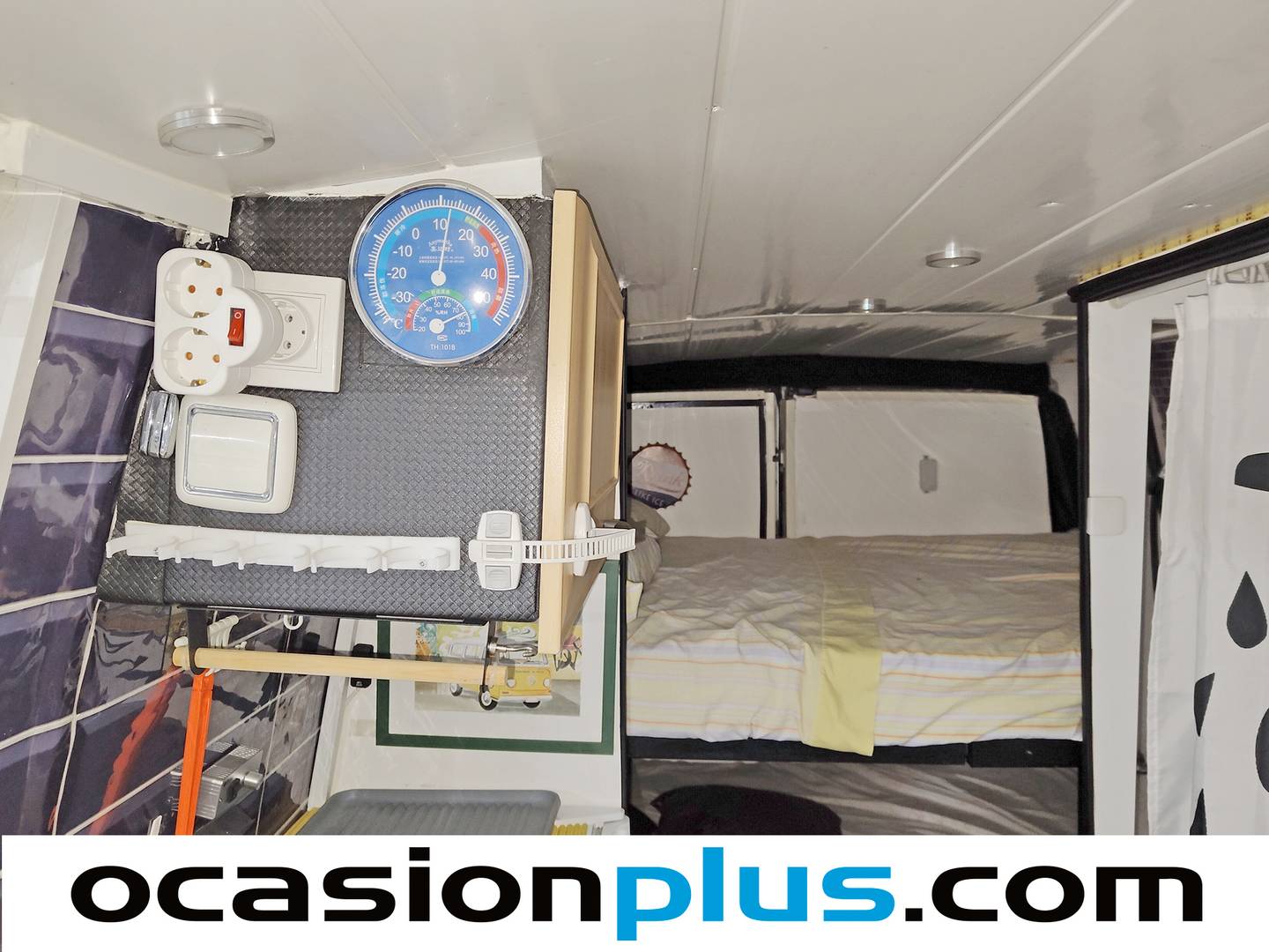 Foto Iveco Daily Iveco Daily Furgon 35 S 11 3300/2100 RS (105 CV)