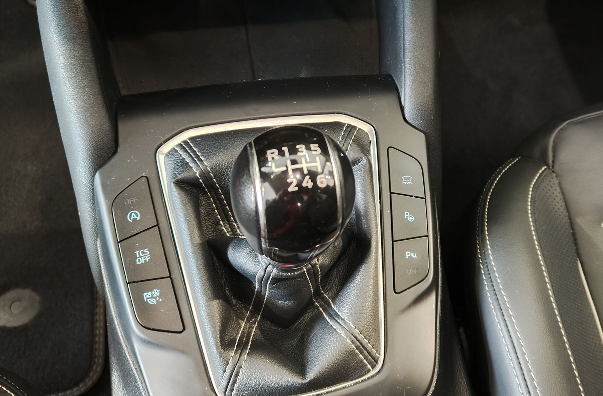 Ford Focus 1.5 EcoBoost Vignale - foto 5