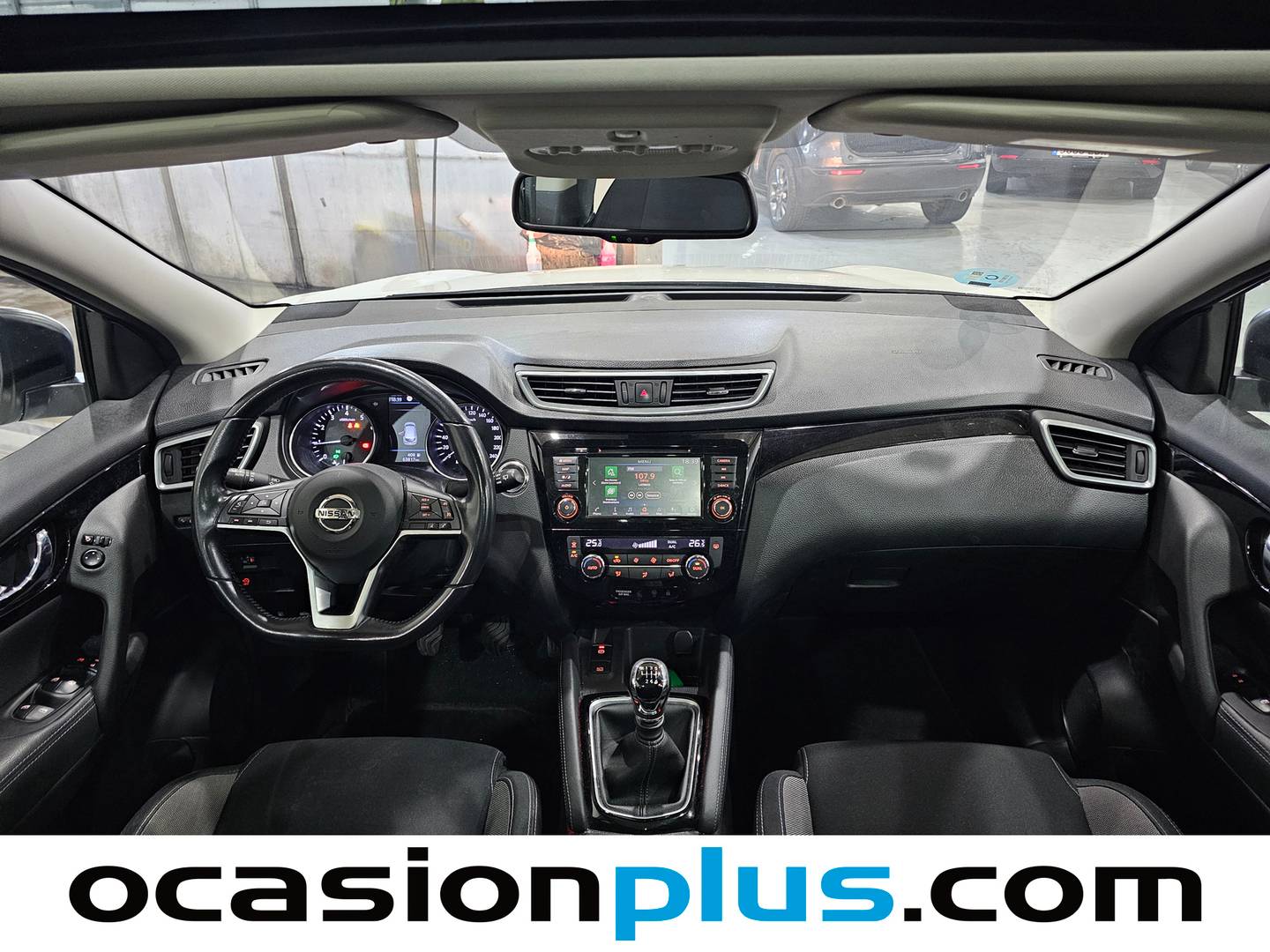 Foto Nissan QASHQAI Nissan Qashqai DIG-T 140 N-Connecta 4x2 (140 CV)