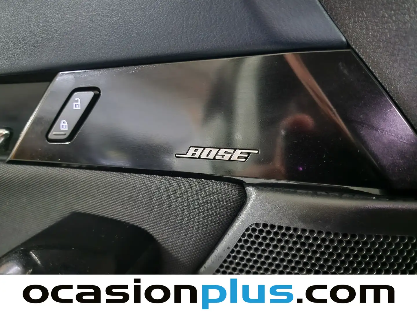 Foto Mazda CX-30 Mazda CX-30 2.0 Skyactiv-X Evolution 2WD AT (180 CV)