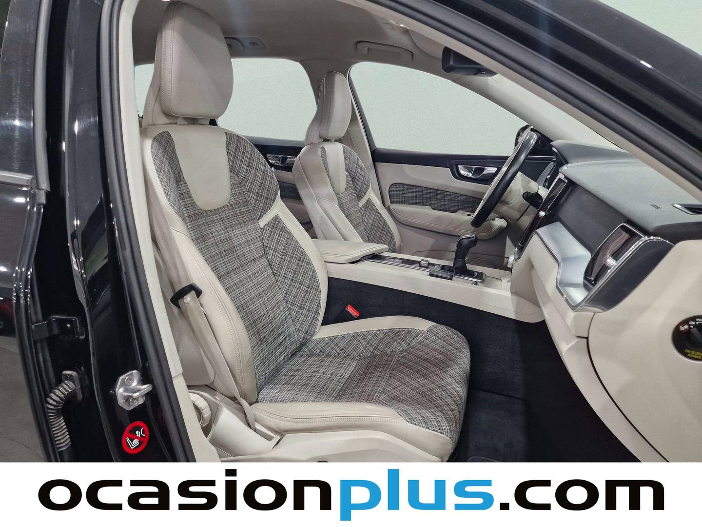 Volvo XC60 Volvo XC60 D3 Momentum (150 CV) de segunda mano