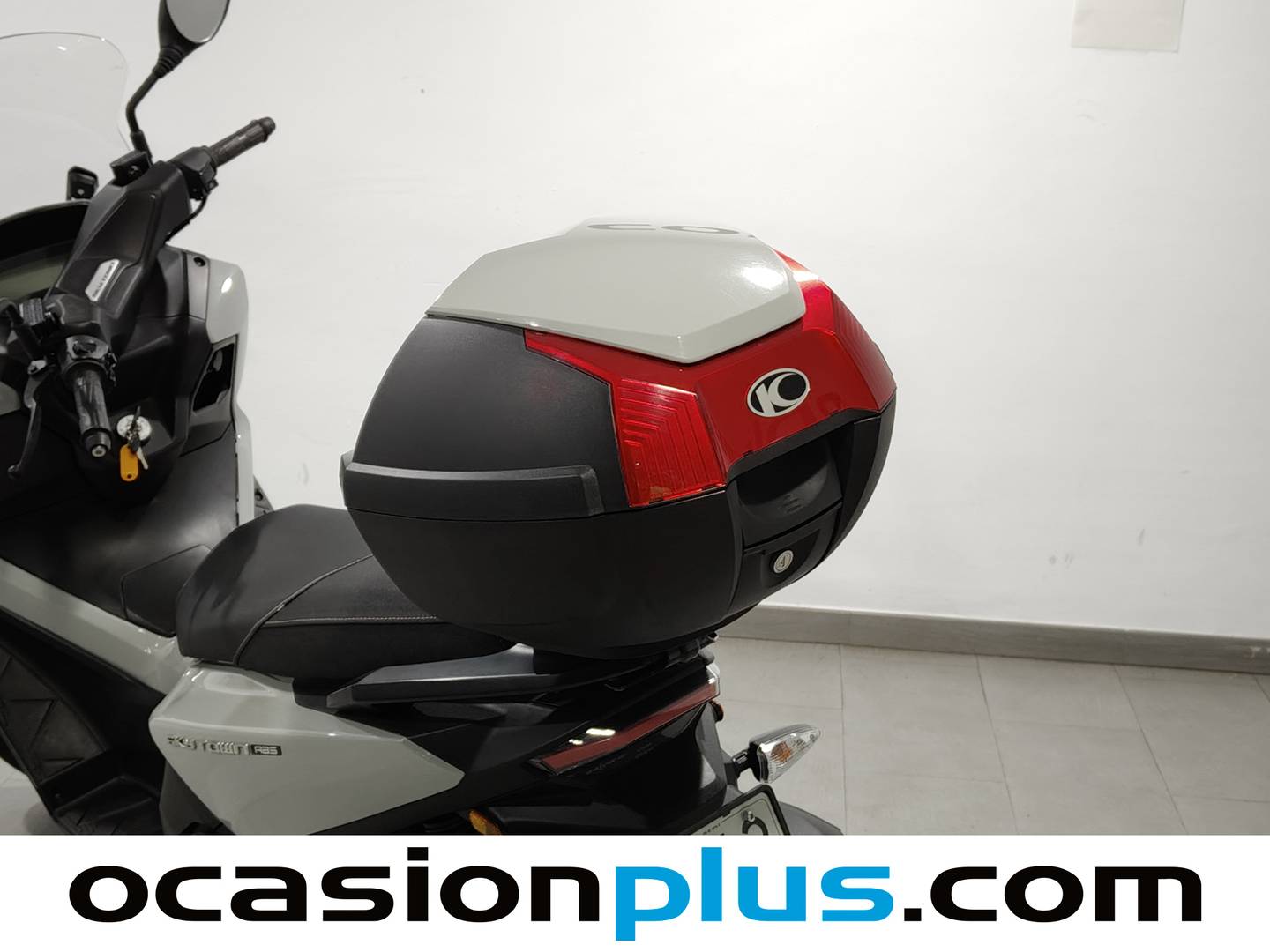 Foto Kymco Sky Town 125 ABS KYMCO Sky Town 125 ABS (11 CV)