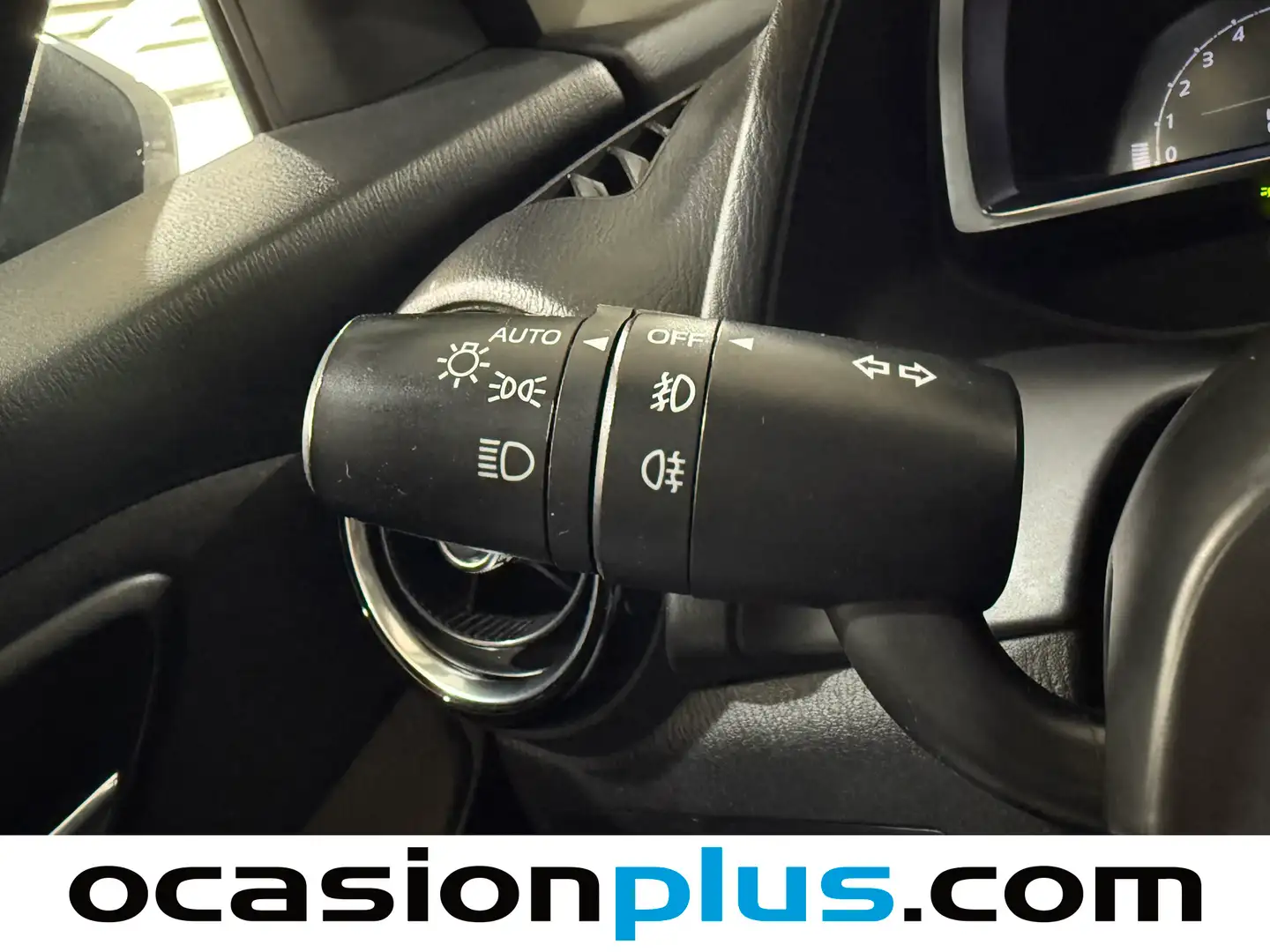 Foto Mazda Mazda2 Mazda Mazda 2 1.5 GE Luxury + Safety (90 CV)