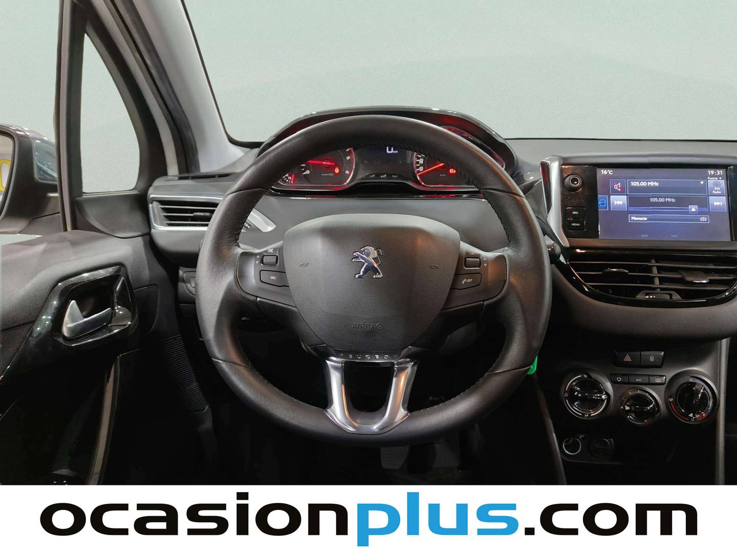 Peugeot 208 Peugeot 208 1.2 PureTech Active (82 CV) manual
