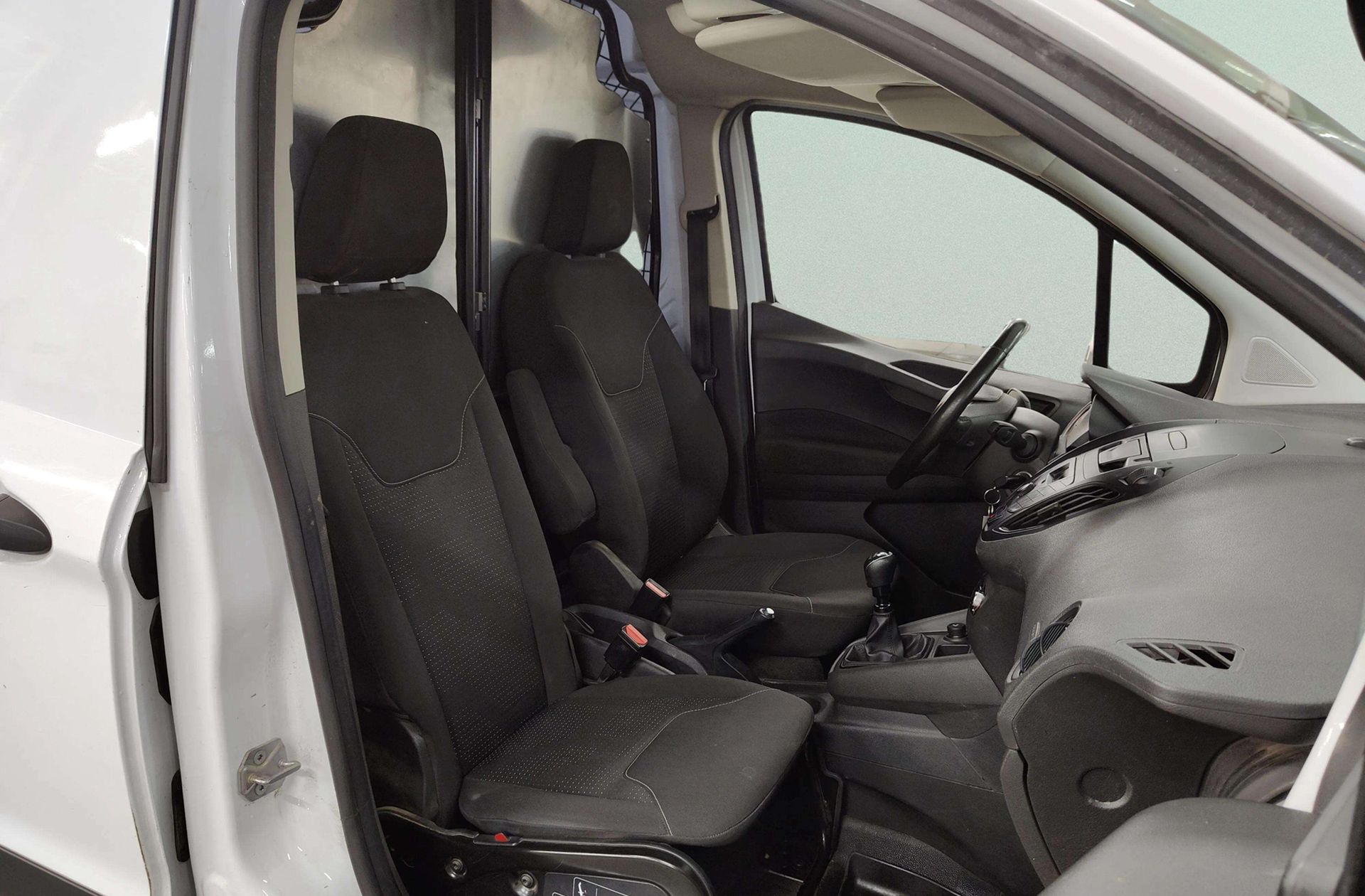 Ford Transit Furgon 1.5 TDCi Trend - foto 13