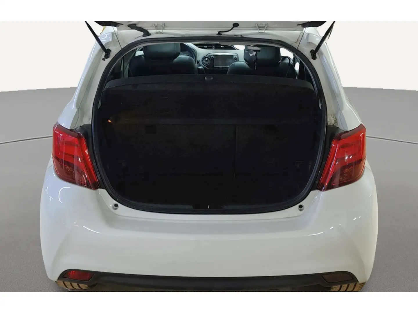 Foto Toyota Yaris Toyota Yaris 100H Advance (100 CV)