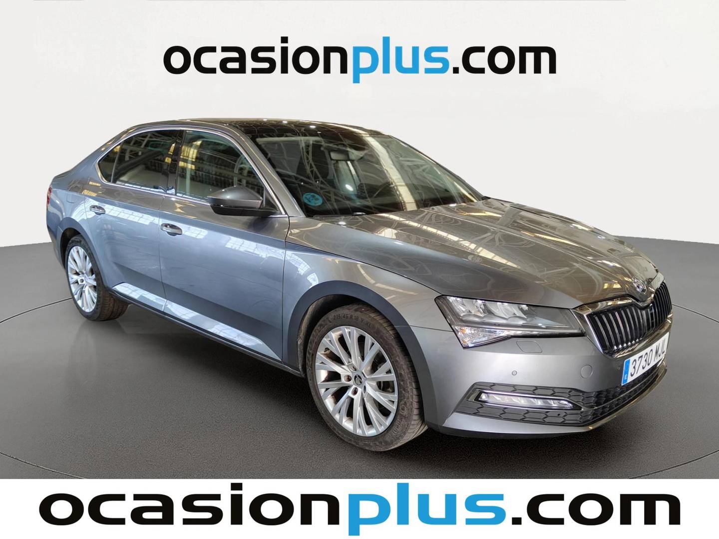 Foto delantera Skoda Superb Skoda Superb 1.5 TSI Style DSG (150 CV) derecha