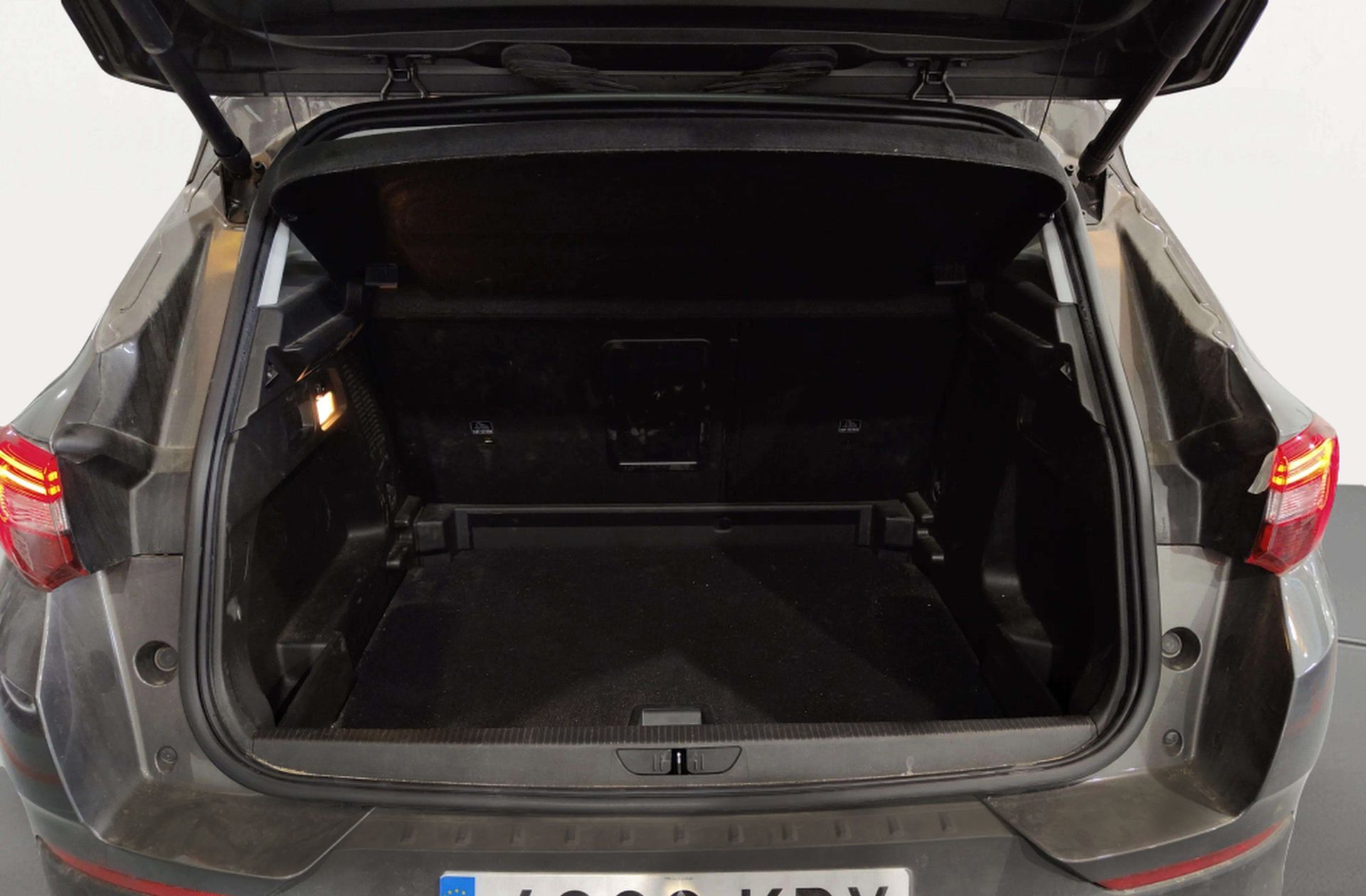 Opel Grandland 1.6 CDTi Excellence - foto 18
