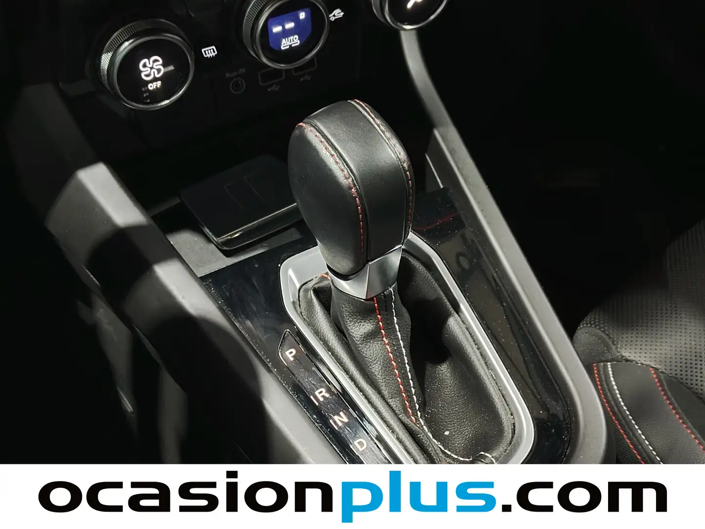 Foto Renault Arkana Renault Arkana RS Line TCe  (140 CV) EDC Microhíbrido