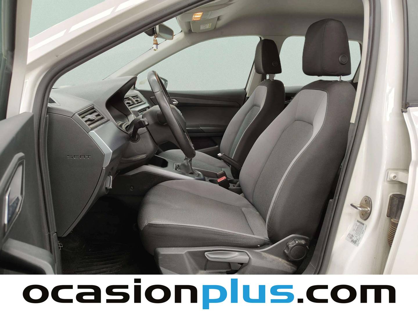 Foto asientos delanteros Seat Arona Seat Arona 1.6 TDI S&S Style (115 CV)