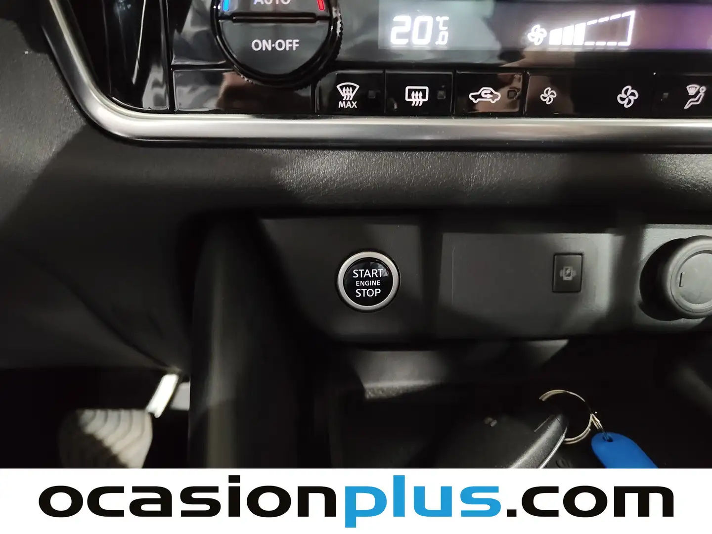 Foto Nissan QASHQAI Nissan Qashqai DIG-T 160 N-Connecta Xtronic (158 CV)