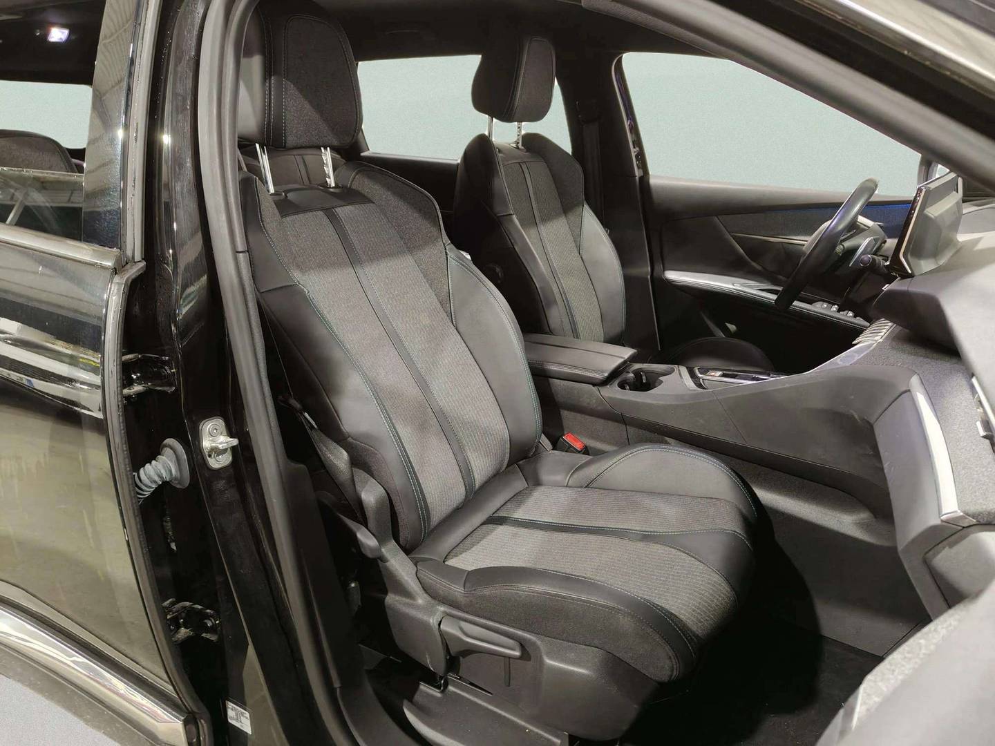 Peugeot 5008 Peugeot 5008 BlueHDI 130 S&S Allure Pack EAT8 (130 CV) de segunda mano