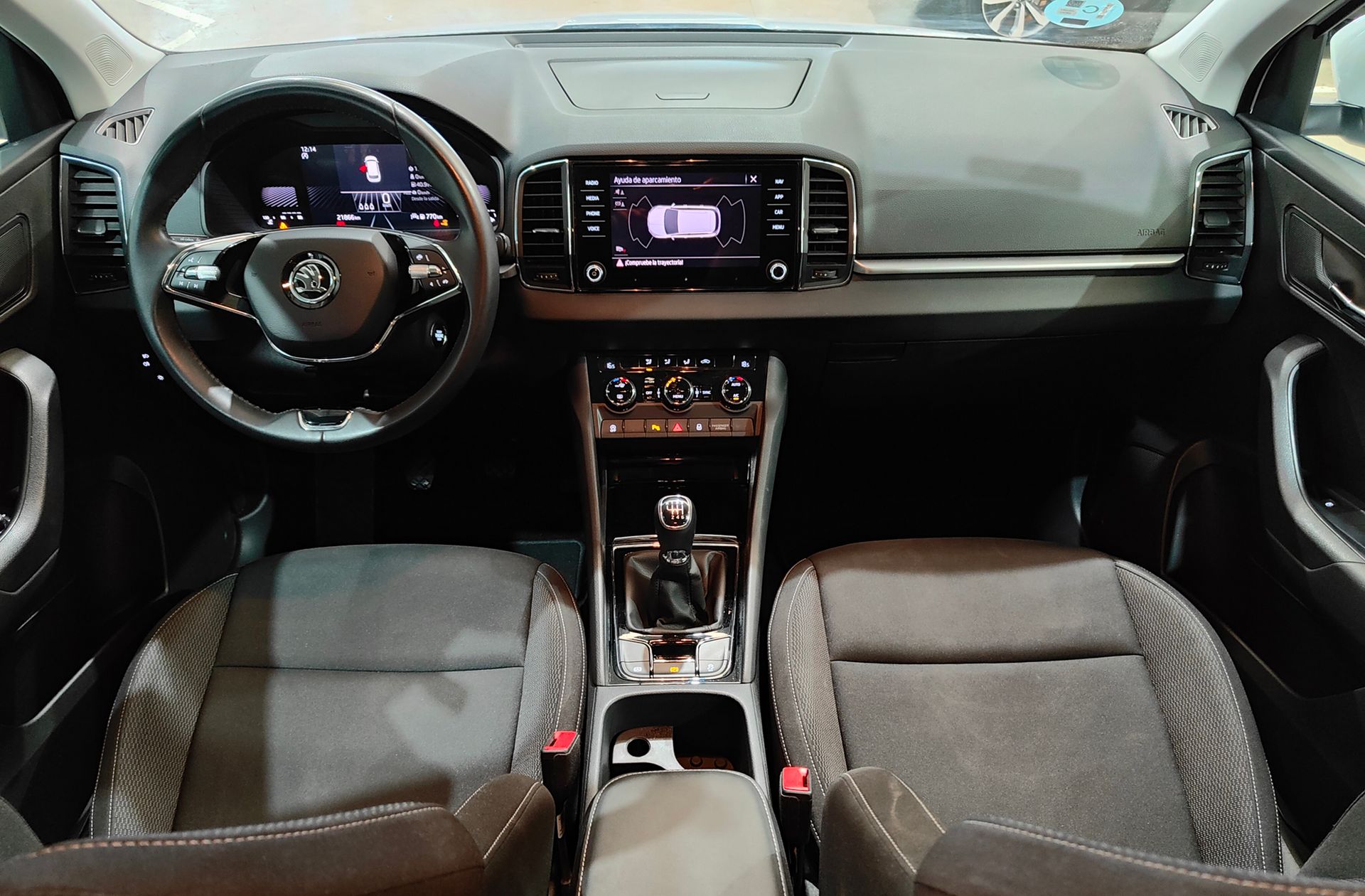 Škoda Karoq 2.0 TDI Selection - foto 8