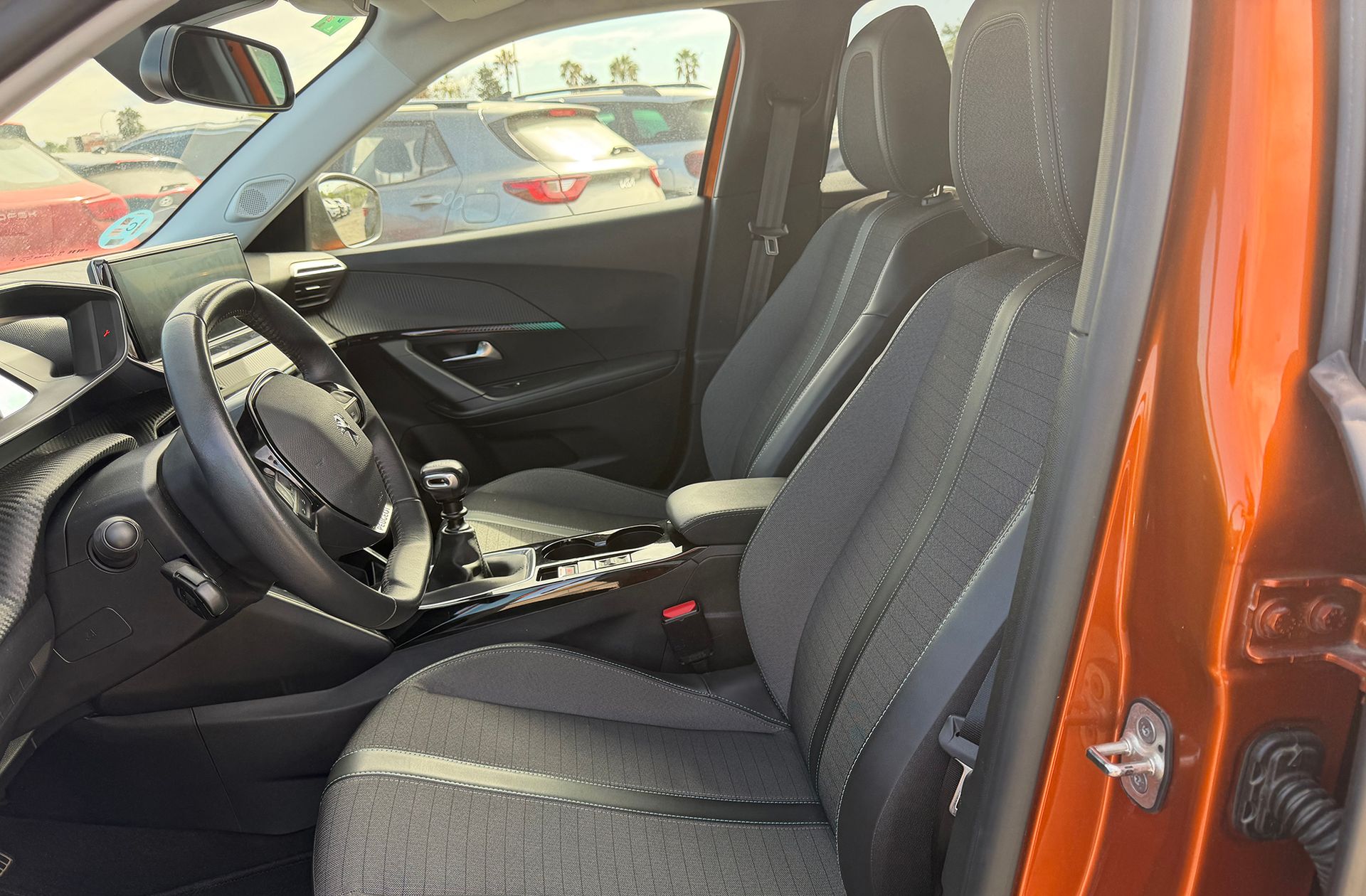 Peugeot 2008 PureTech 100 Allure Pack - foto 11