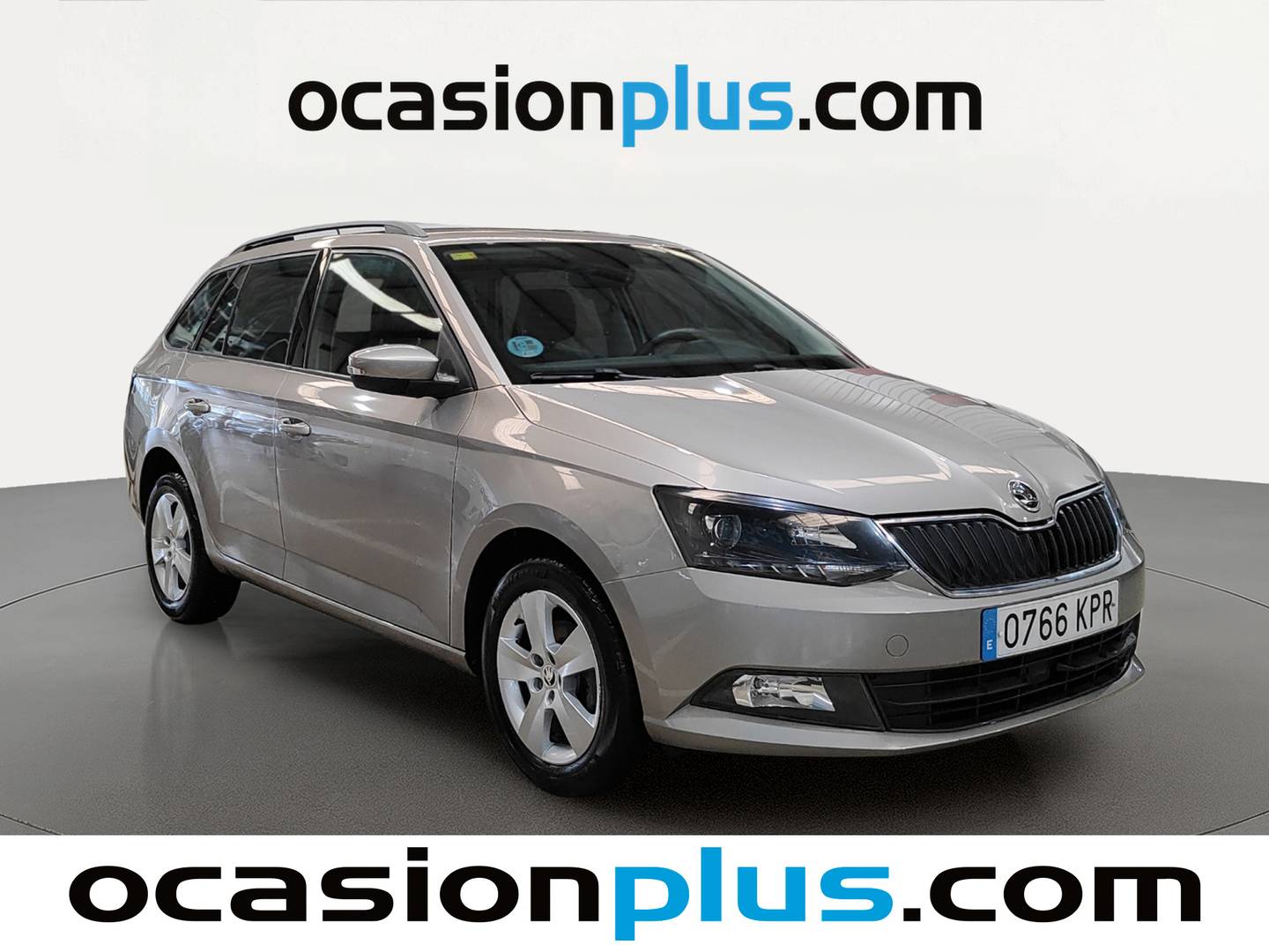 Foto delantera Skoda Fabia Skoda Fabia Combi Combi 1.0 MPI Like (75 CV) derecha