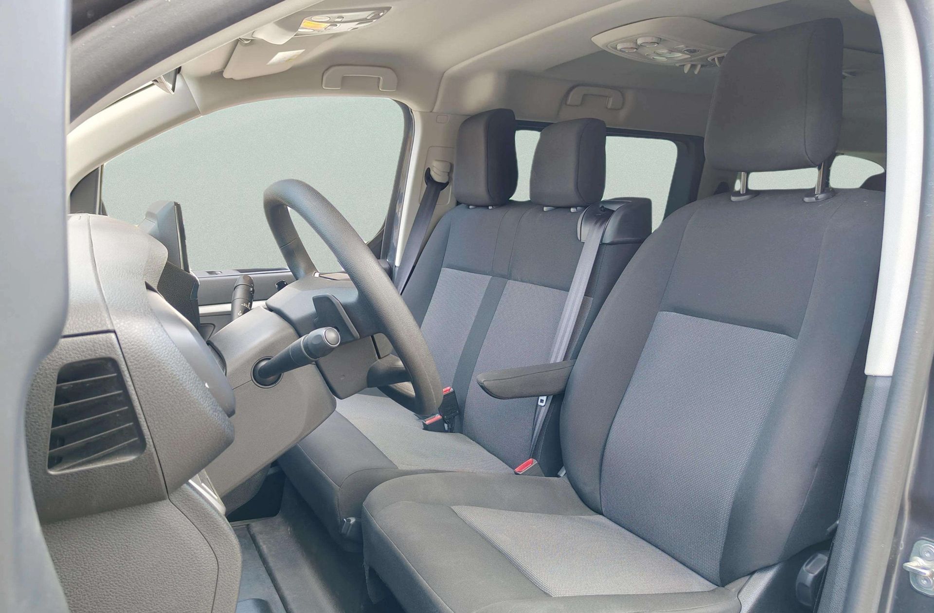 Peugeot Traveller BlueHDi Business Long EAT8 9 plazas - foto 10