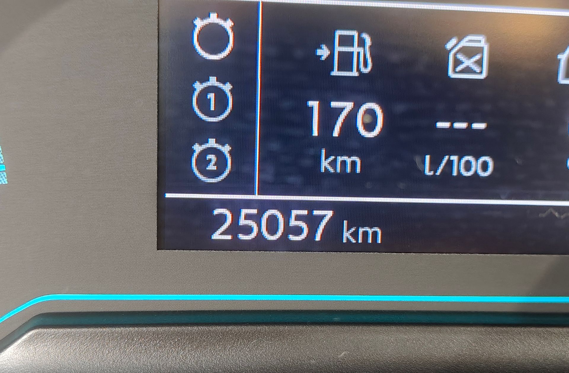 Peugeot 208 Style Hybrid 110 eDCS6 - foto 9