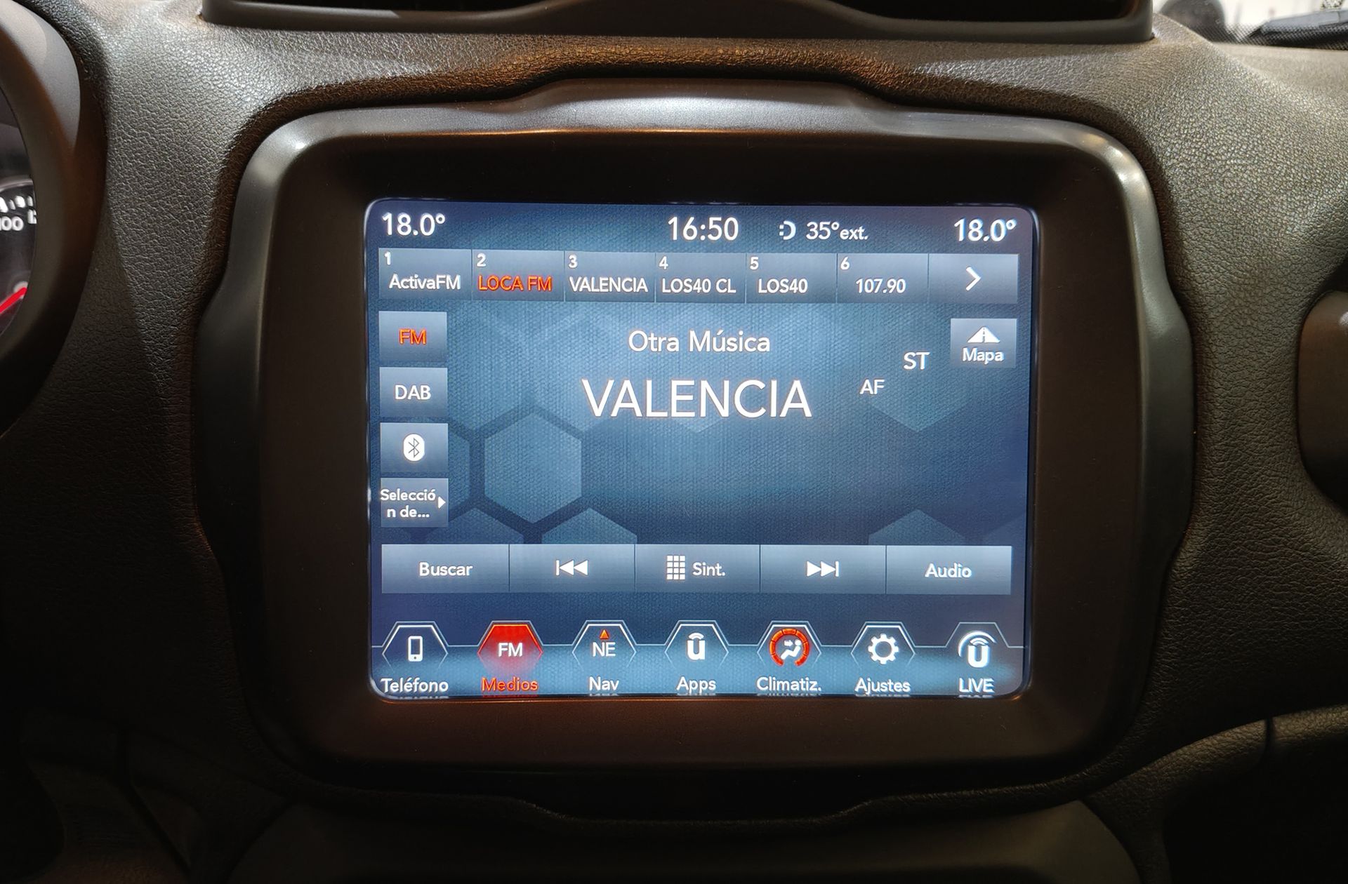Jeep Renegade 1.3G Limited 4x2 Ddct - foto 29