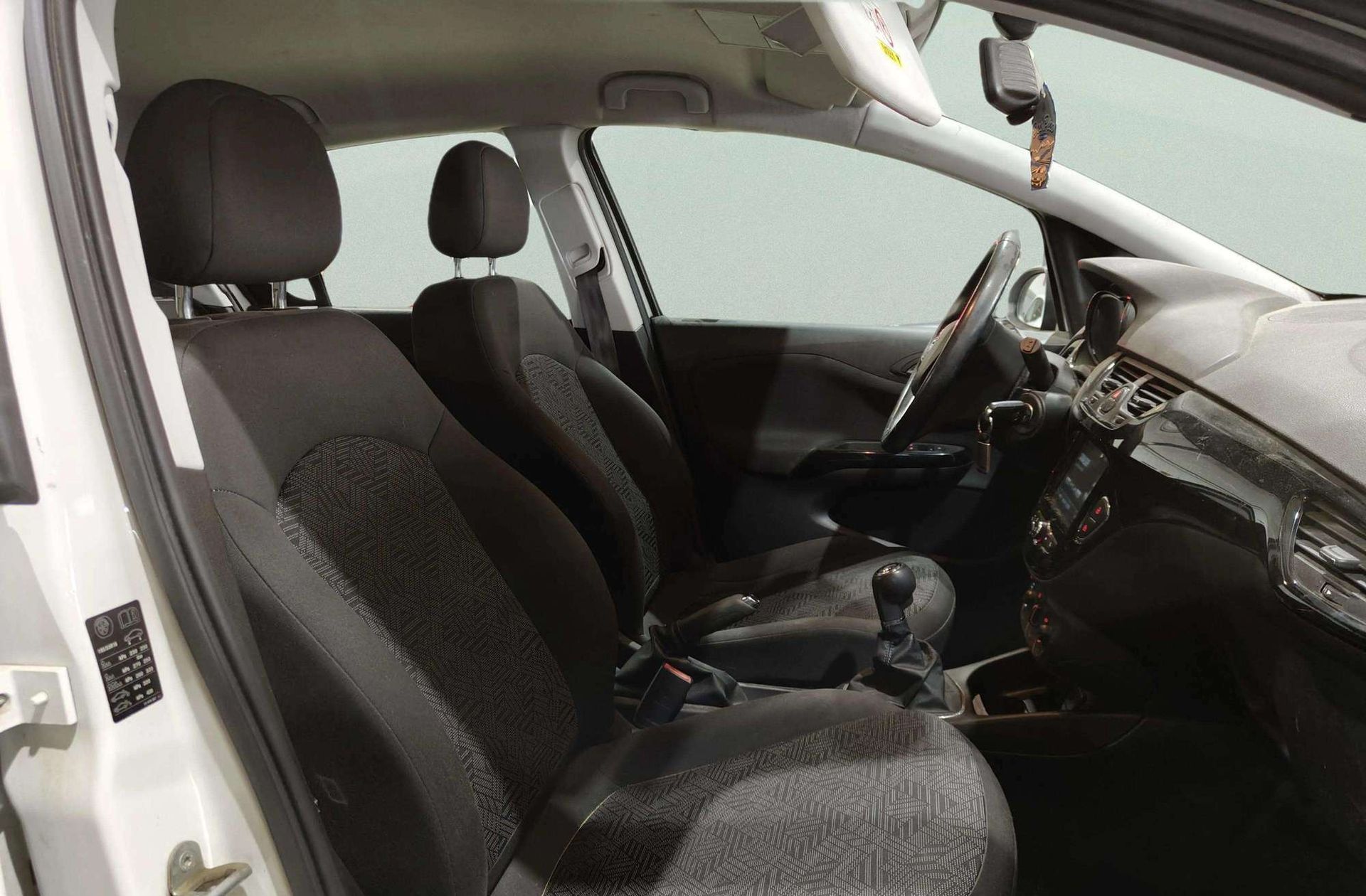 Opel Corsa 1.3 CDTi Selective - foto 15