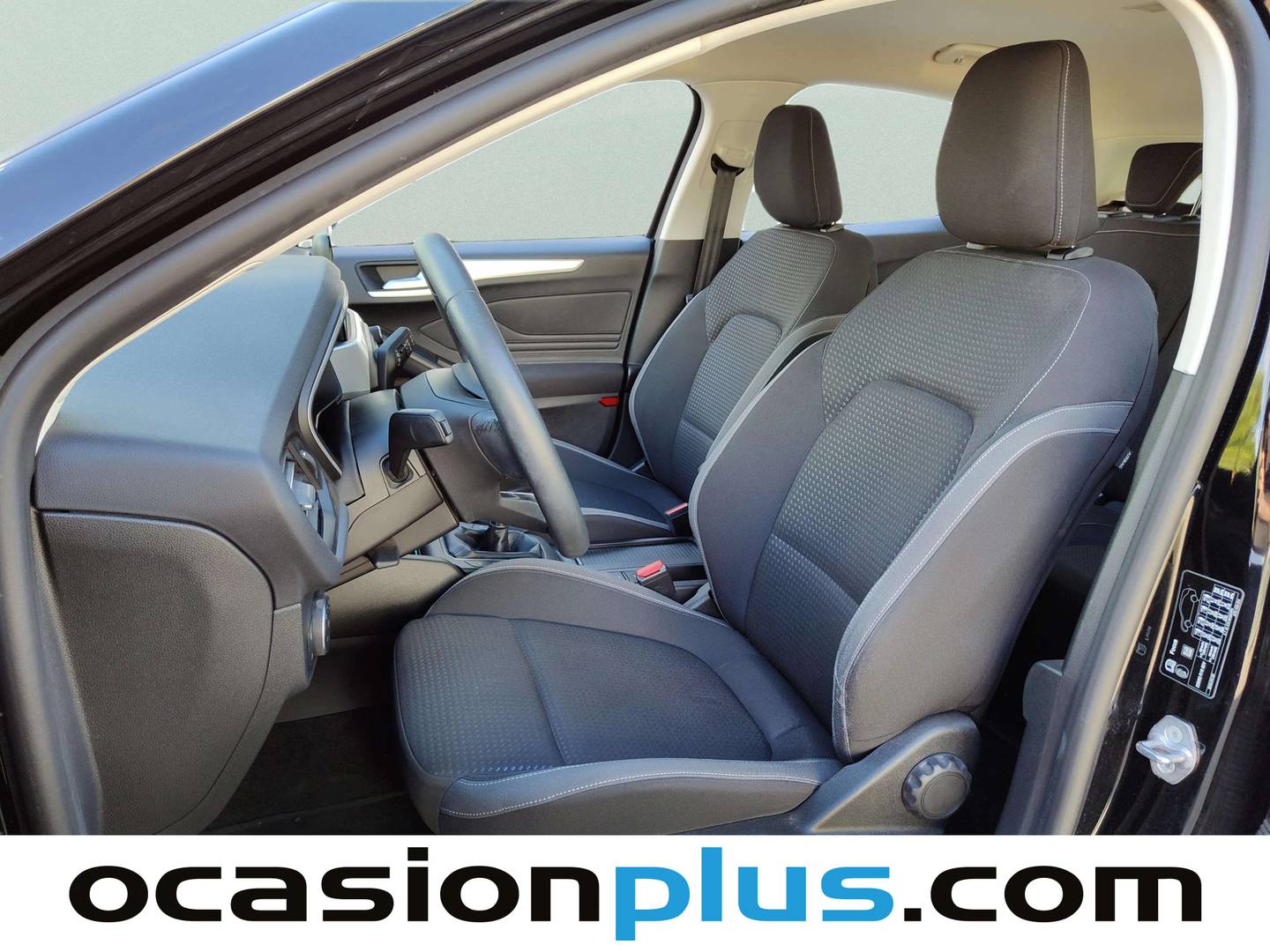 Foto asientos delanteros Ford Focus Ford Focus 1.0 Ecoboost Trend+ (125 CV)