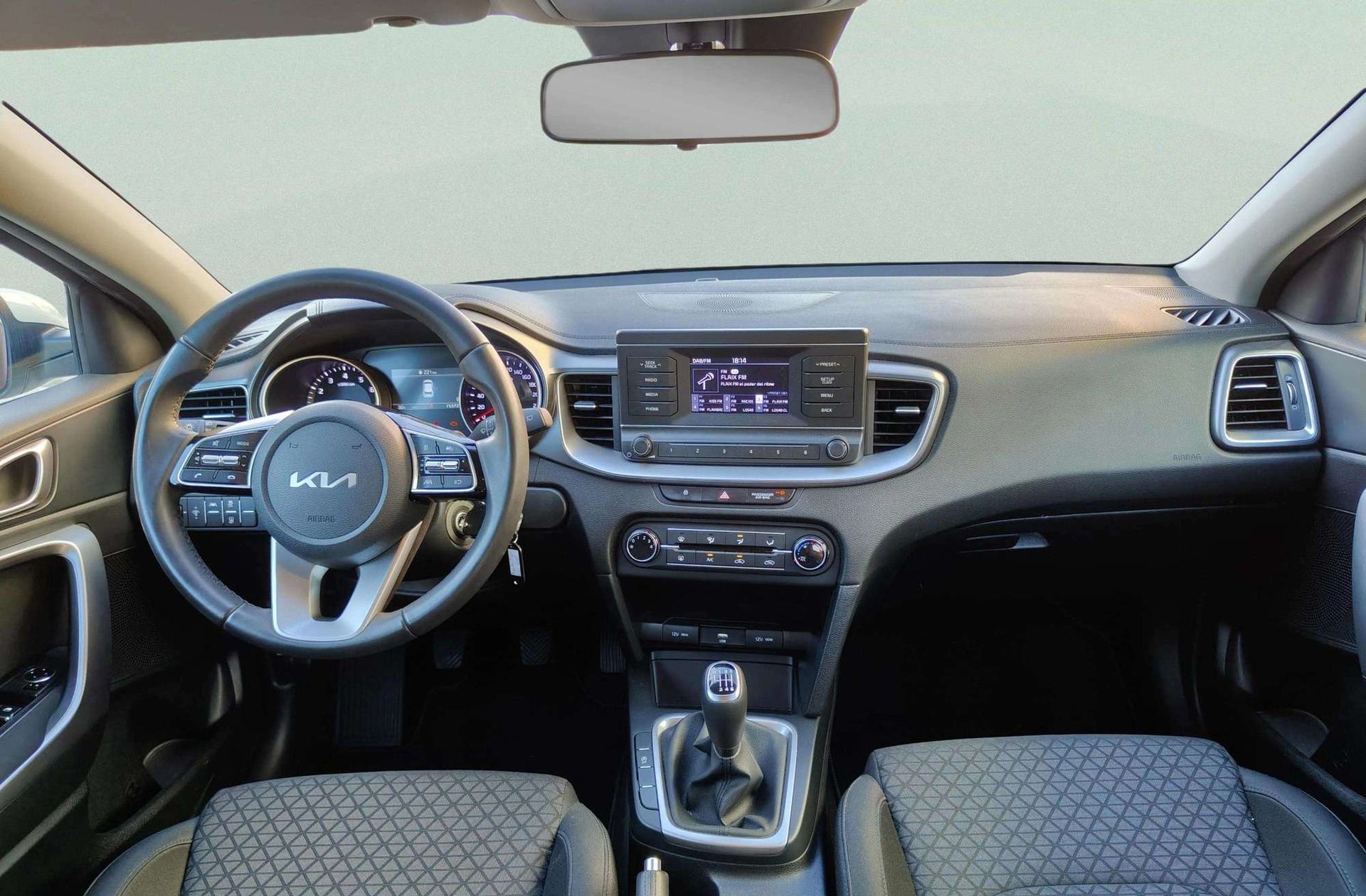 Kia Ceed 1.0 T-GDi Concept - foto 6