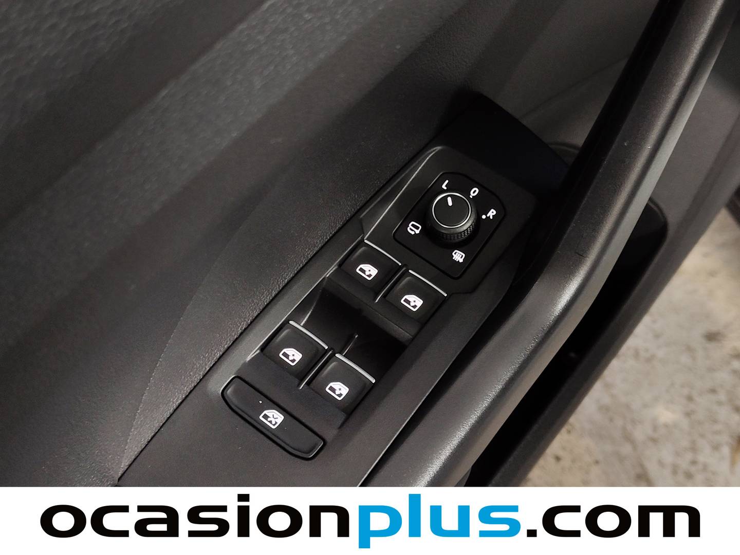 Volkswagen T-Cross Volkswagen T-Cross Sport 1.0 TSI Pack R-line (110 CV) 110cv