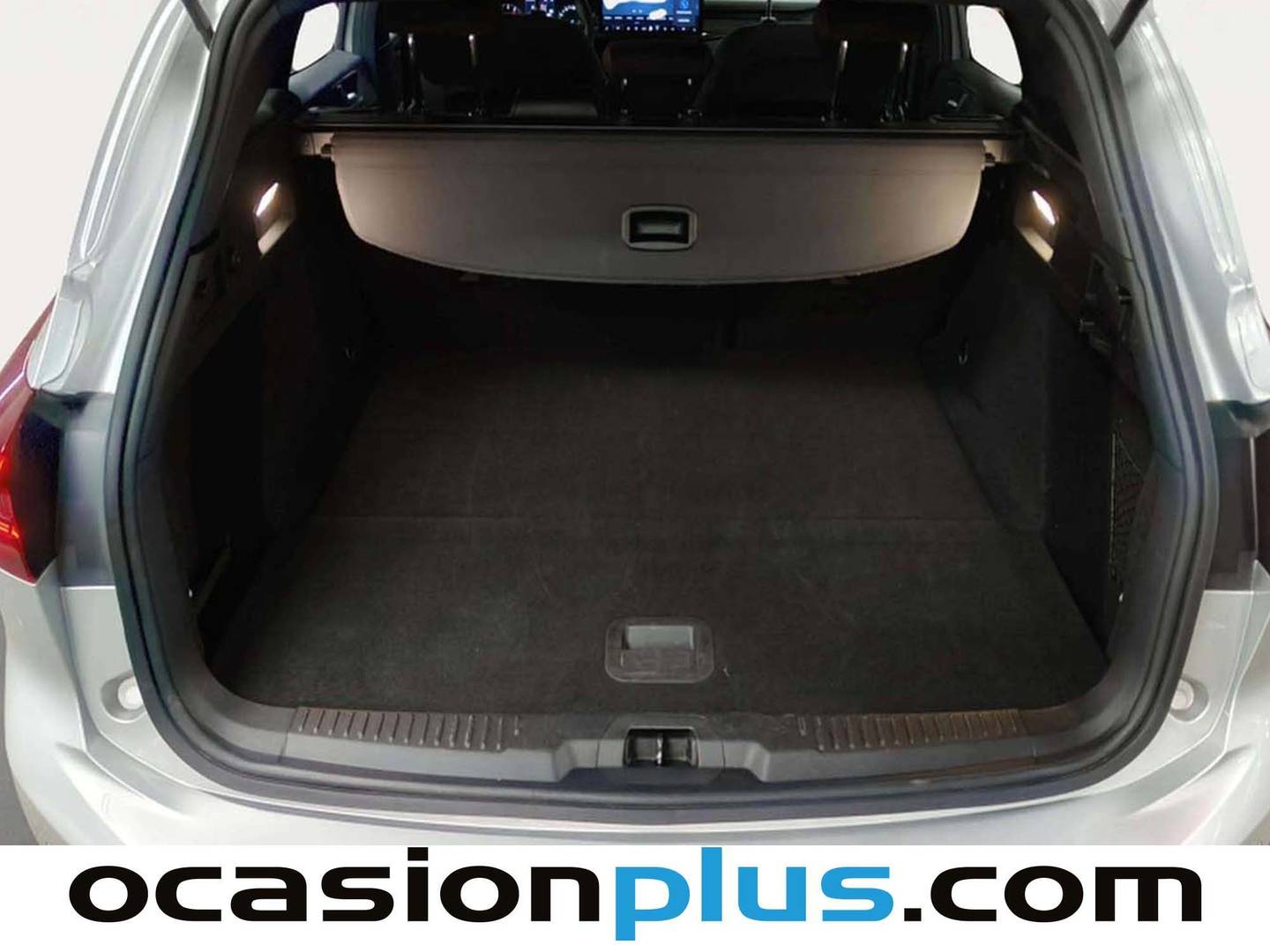 Fotos maletero Ford Focus Ford Focus SportBreak 1.0 Ecoboost MHEV ST-Line Auto (155 CV)