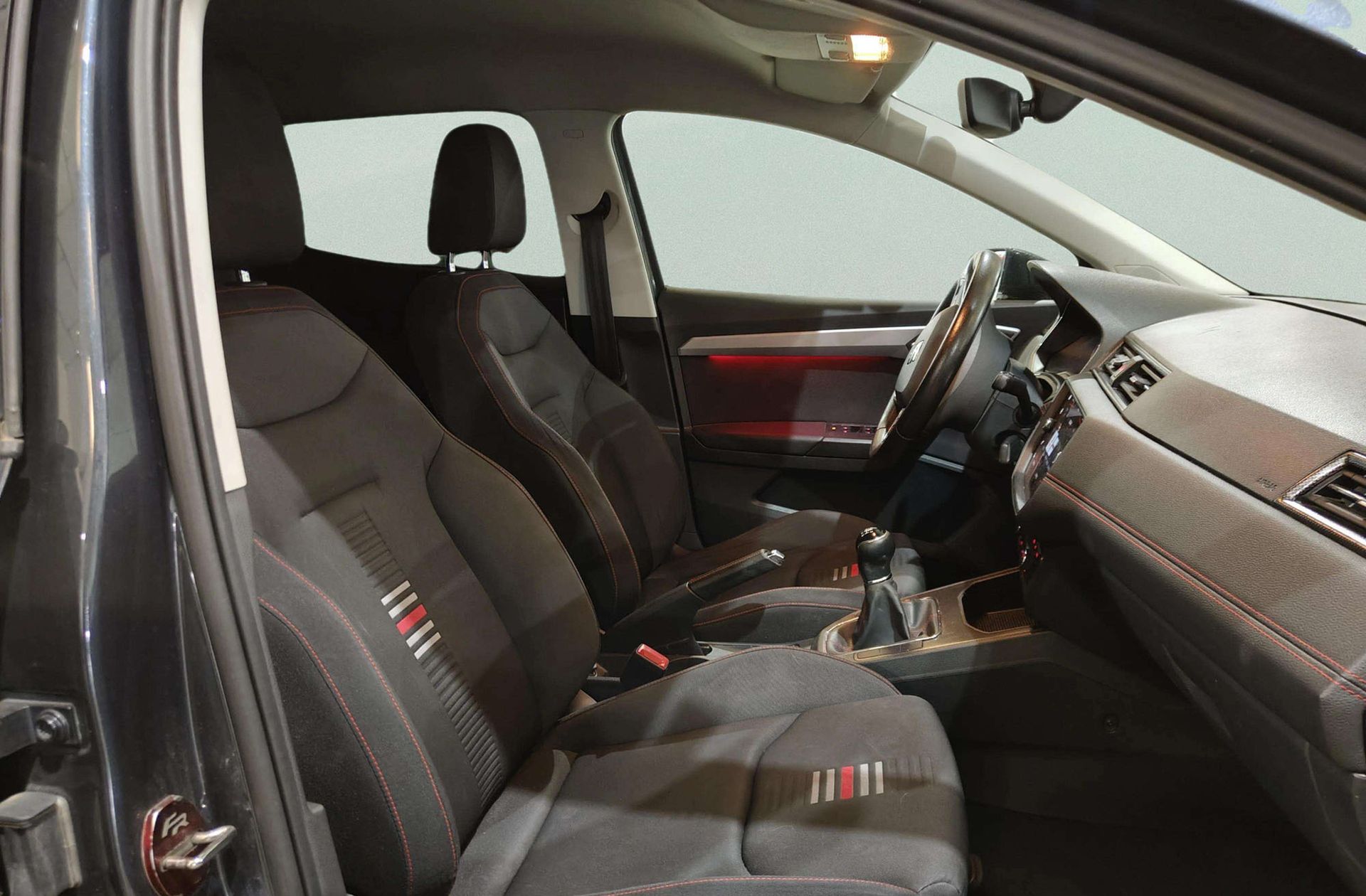 SEAT Ibiza 1.0 TSI FR - foto 18