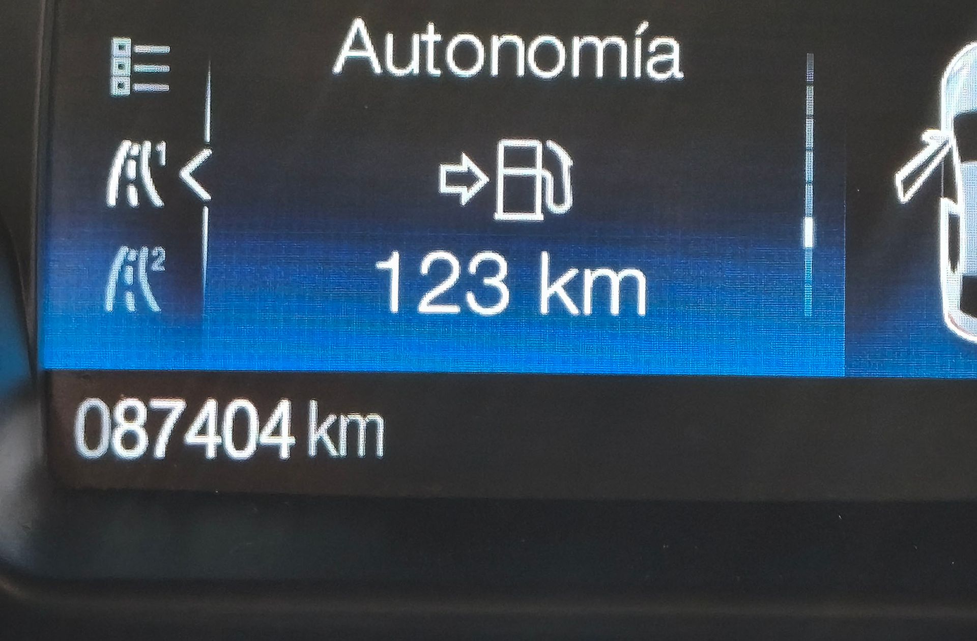 Ford Kuga 1.5 EcoBoost Trend+ 4x2 - foto 10
