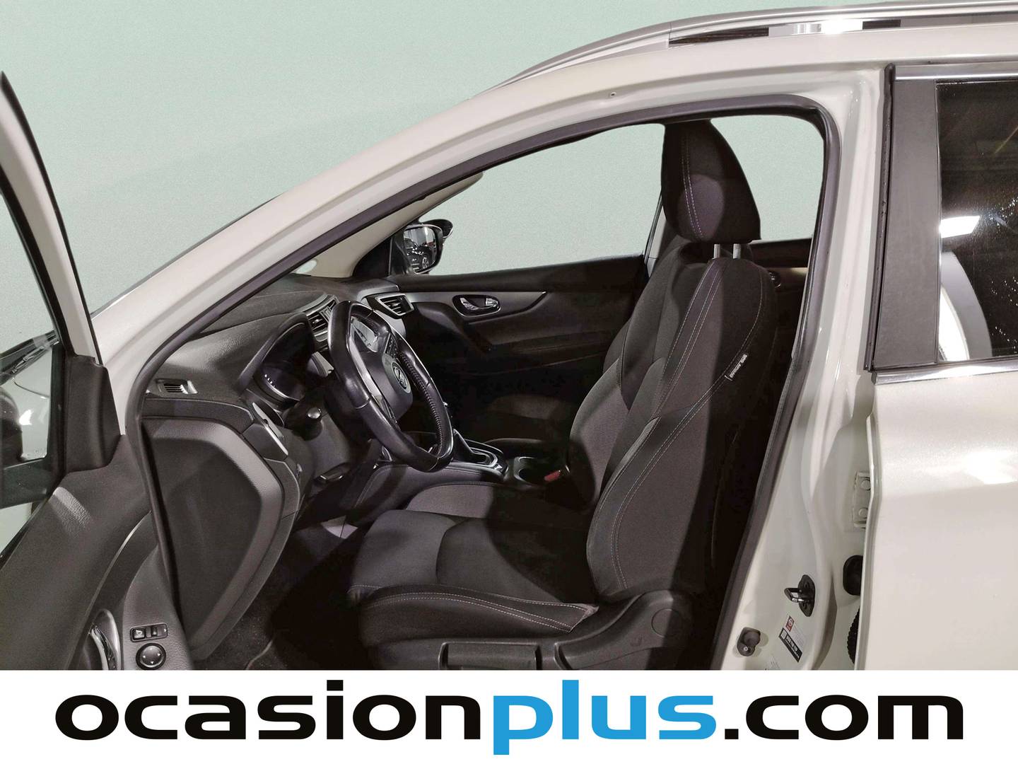 Foto asientos delanteros Nissan QASHQAI Nissan Qashqai DIG-T 115 N-Connecta Xtronic (115 CV)